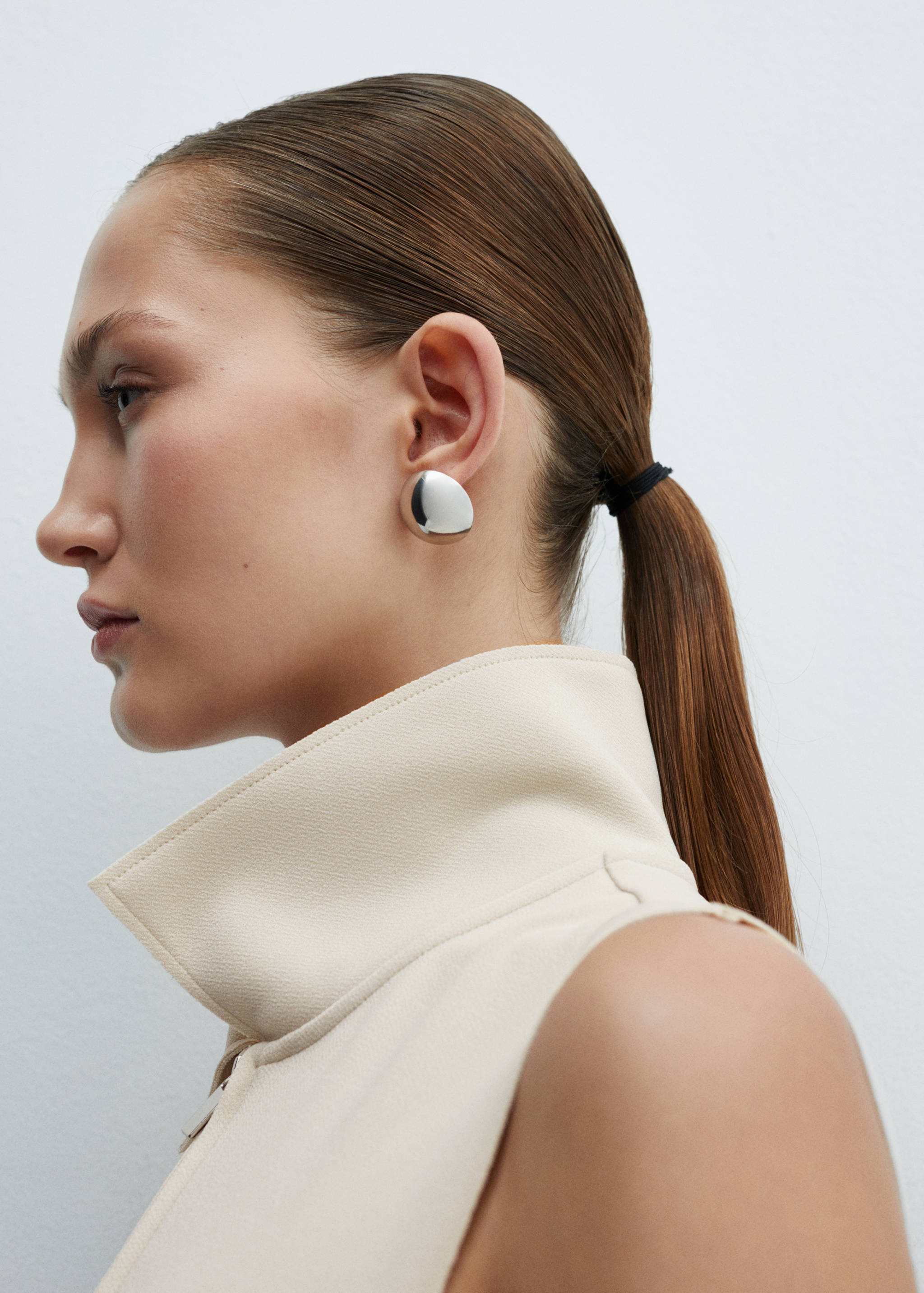 Crop top with zip - Details of the article 1