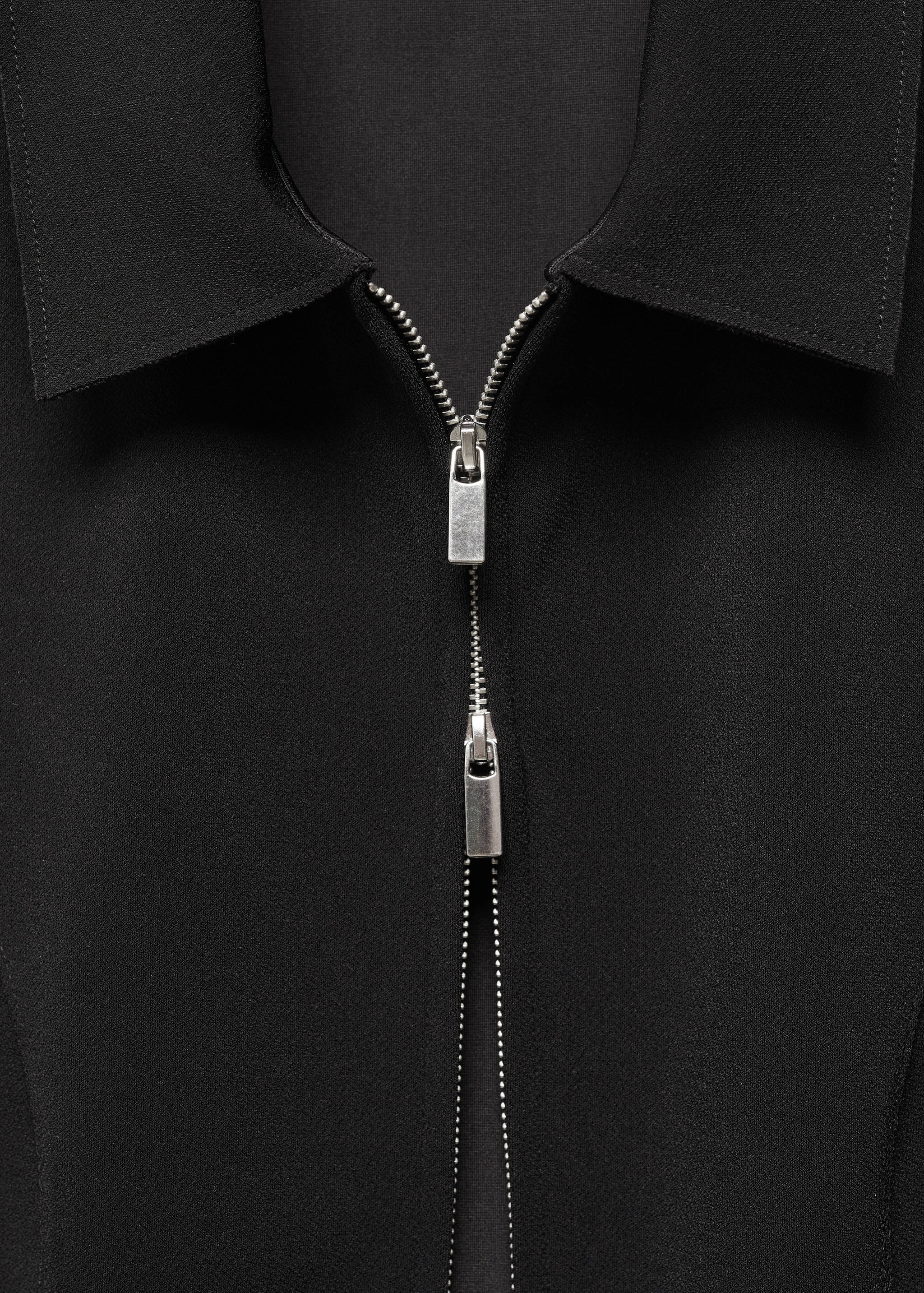 Crop top with zip - Details of the article 8