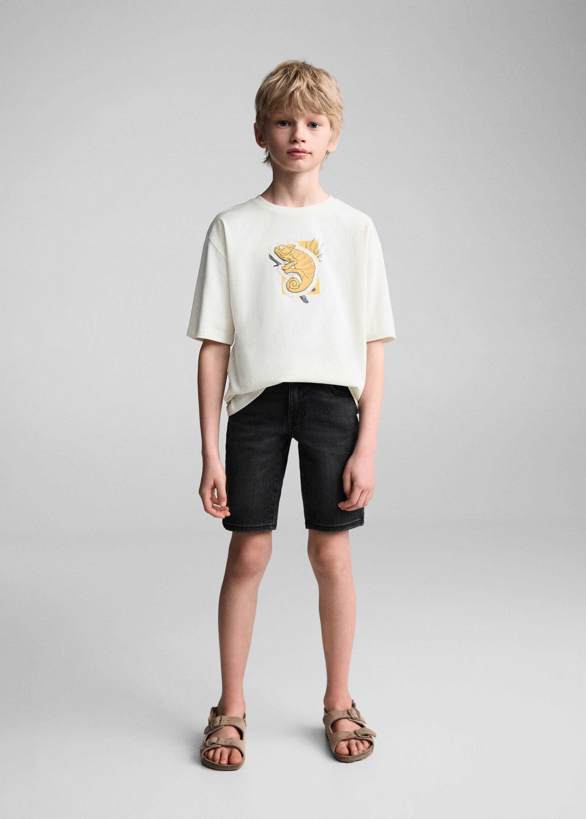 Bermudas vaqueras slim fit - Plano general