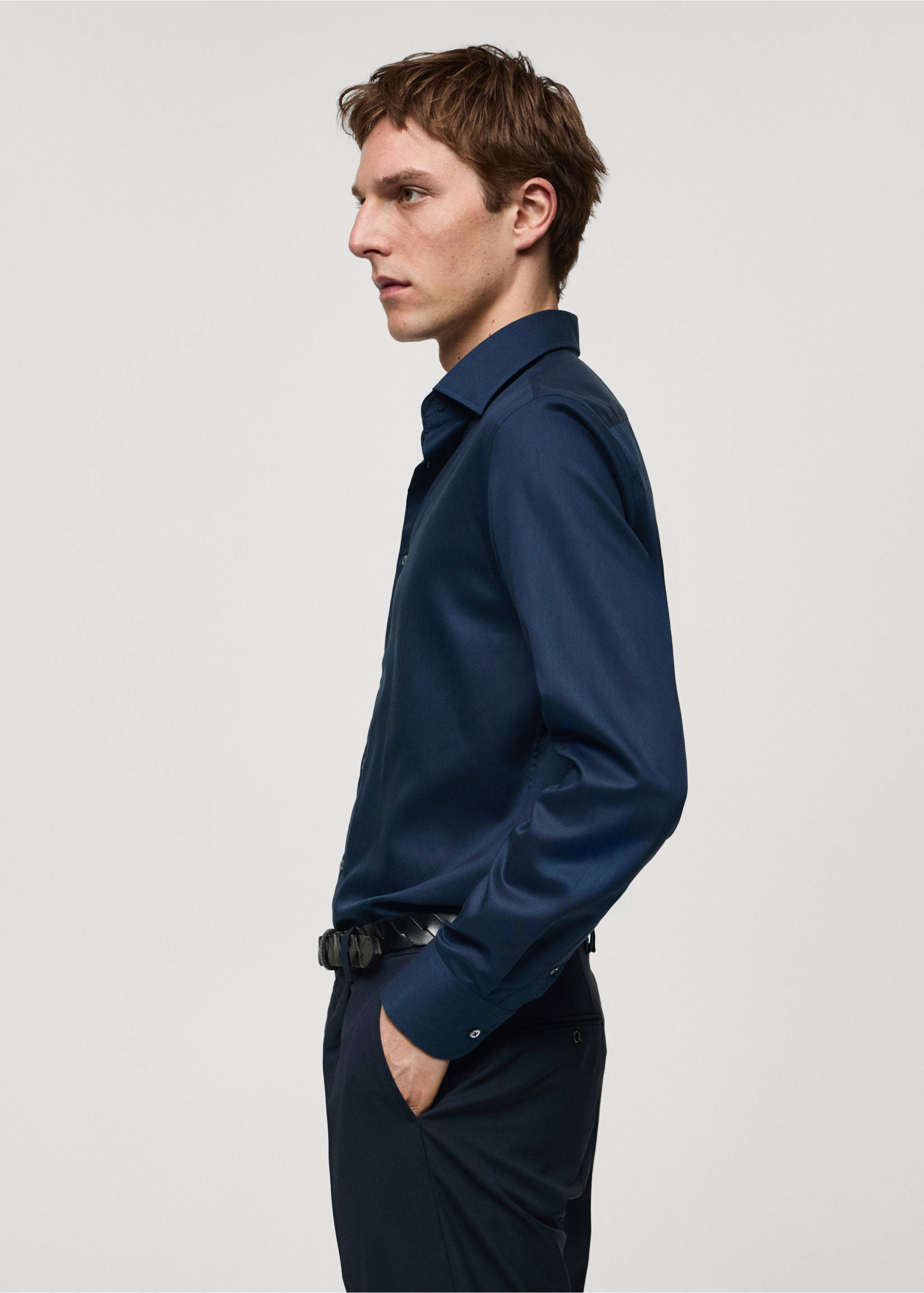 Slim-fit Tencel cotton shirt - Details of the article 2, Dark Navy. Ref: 67098266-00.