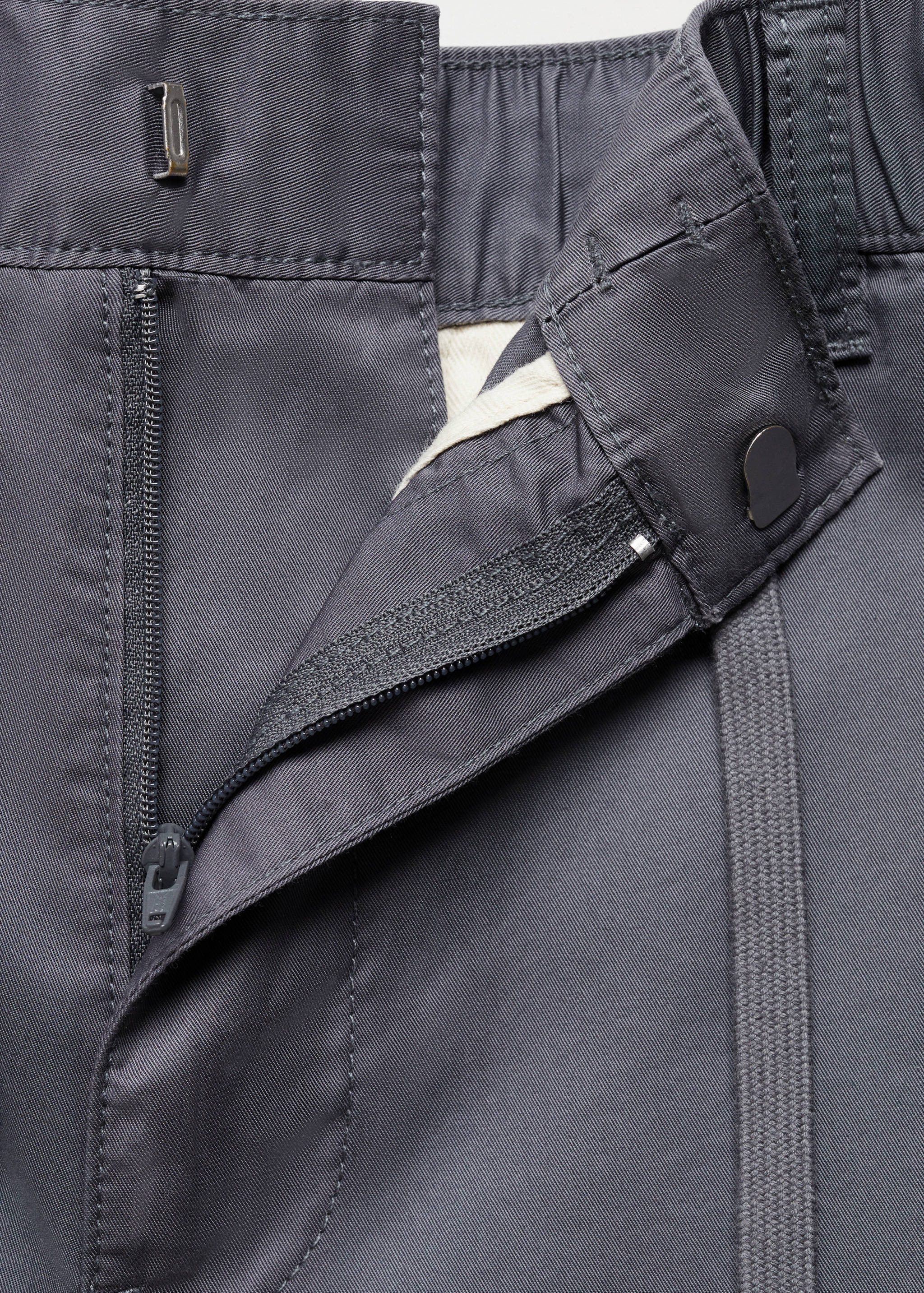 100% cotton bermuda shorts with drawstring - Details of the article 8