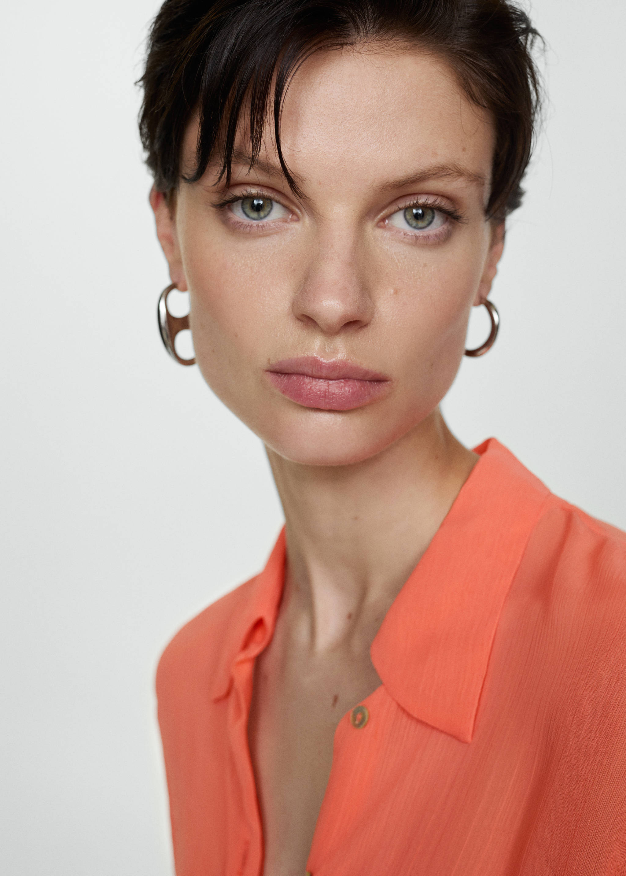 Semi-transparent button-down shirt - Details of the article 1