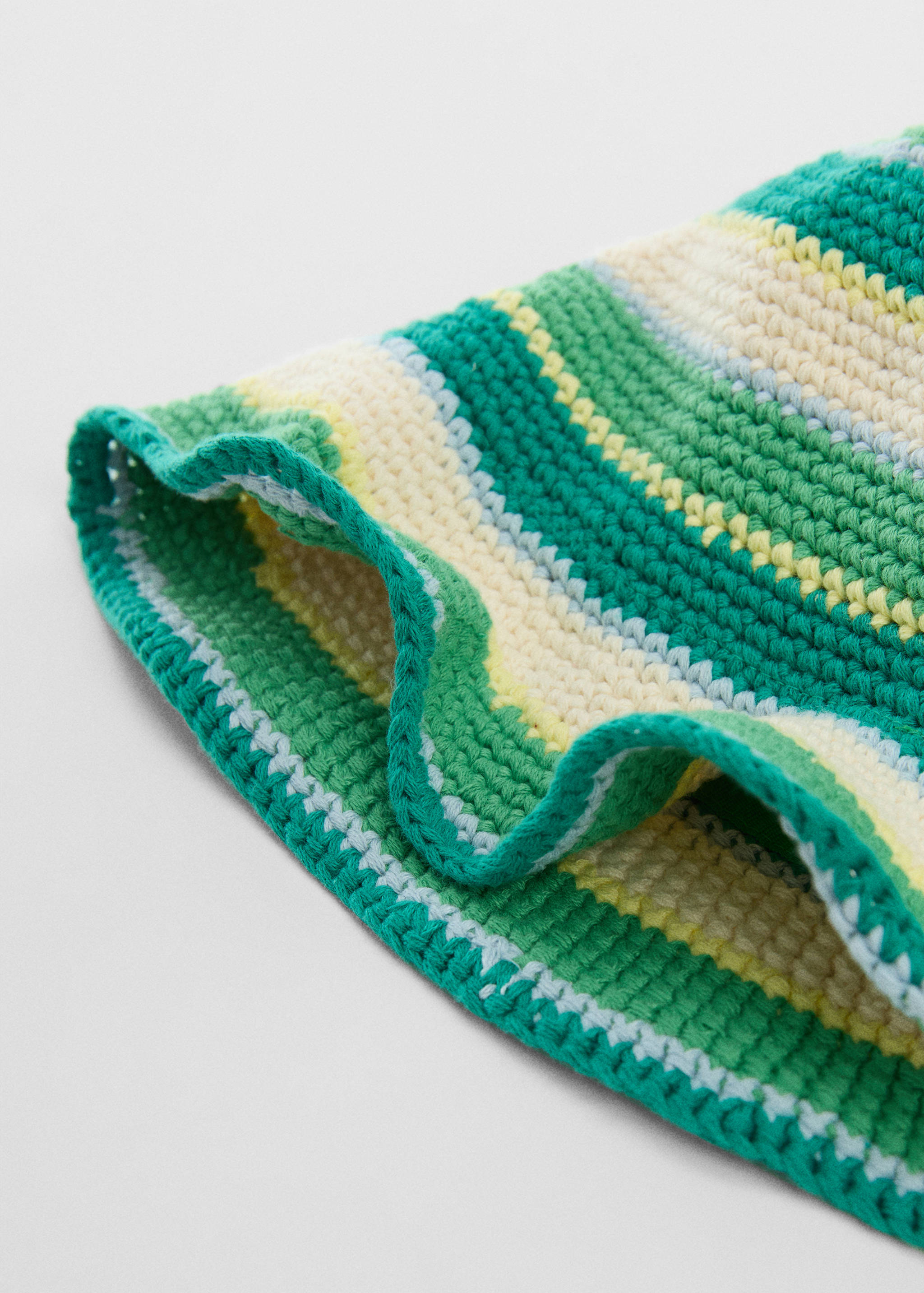 Crochet bucket hat - Details of the article 1