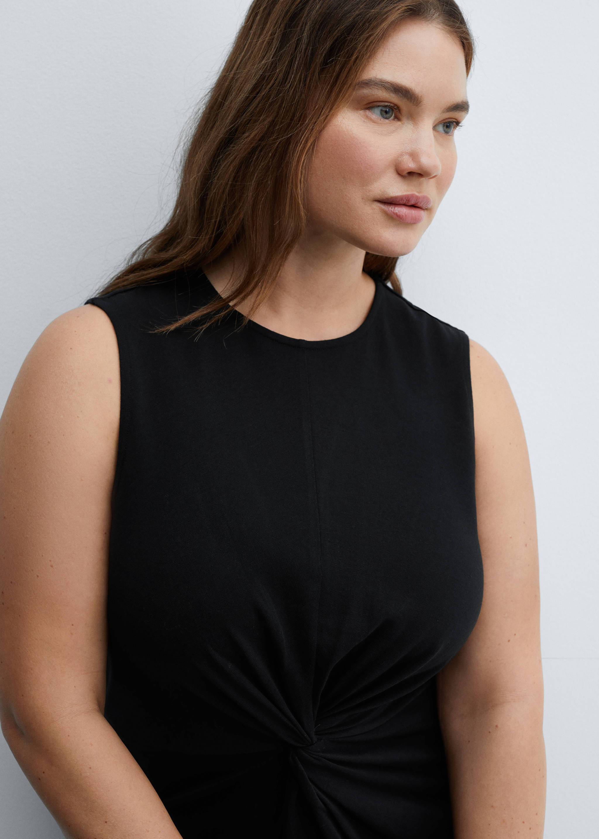 Midi-dress with draped detail - Details of the article 4