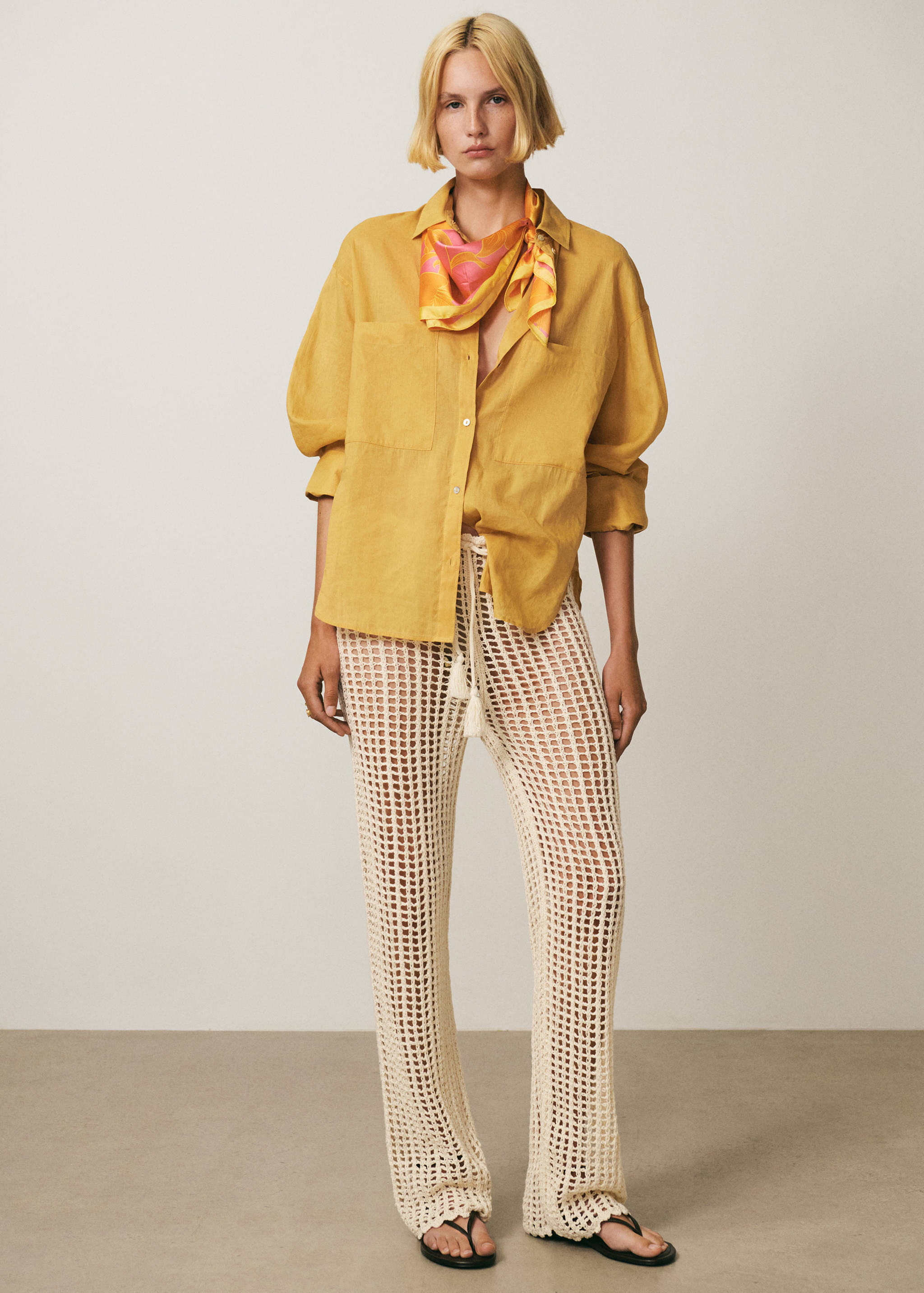 Foulard imprimé à fleurs - Plan général