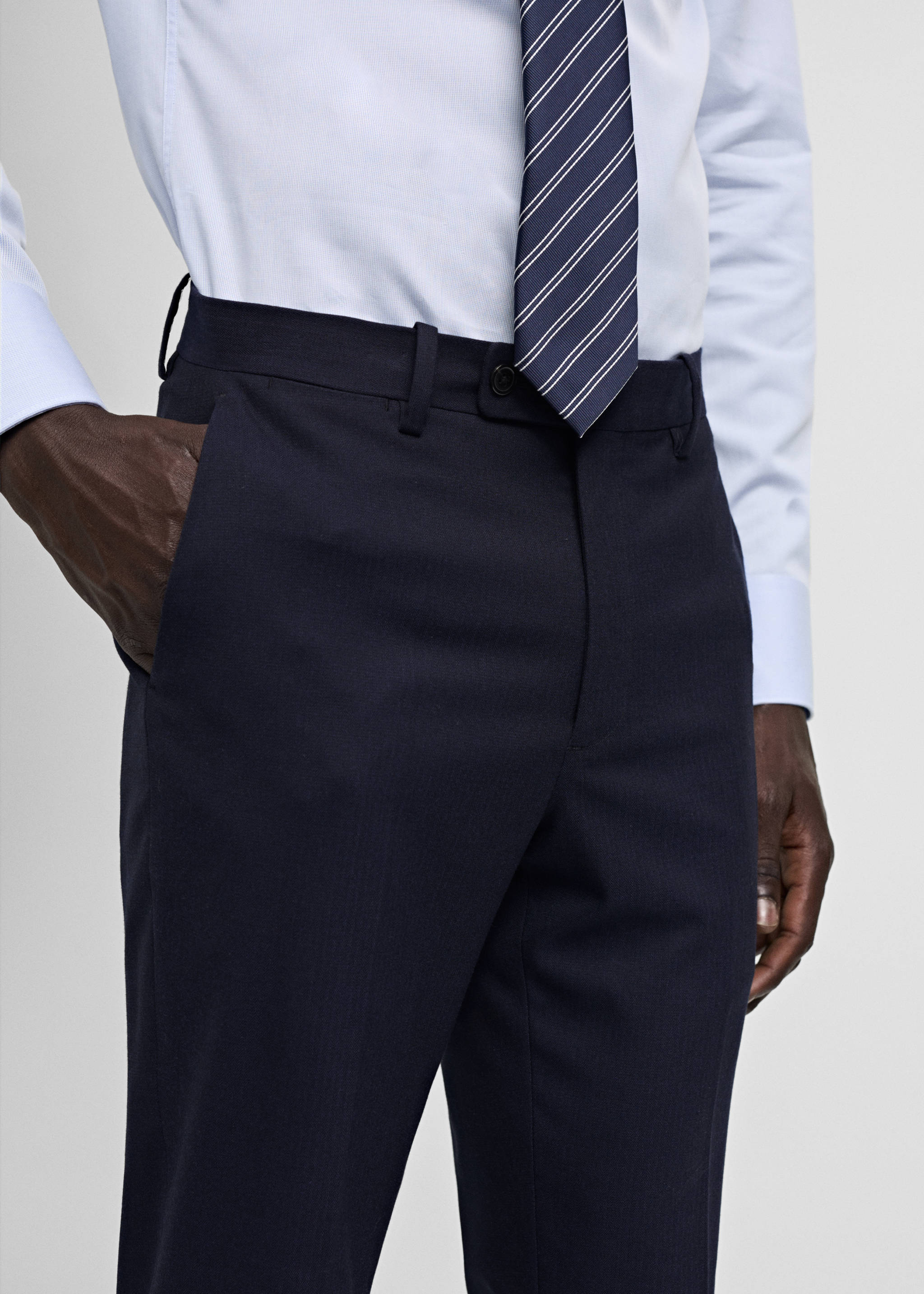 Stretch-fabric slim-fit suit trousers - Details of the article 3