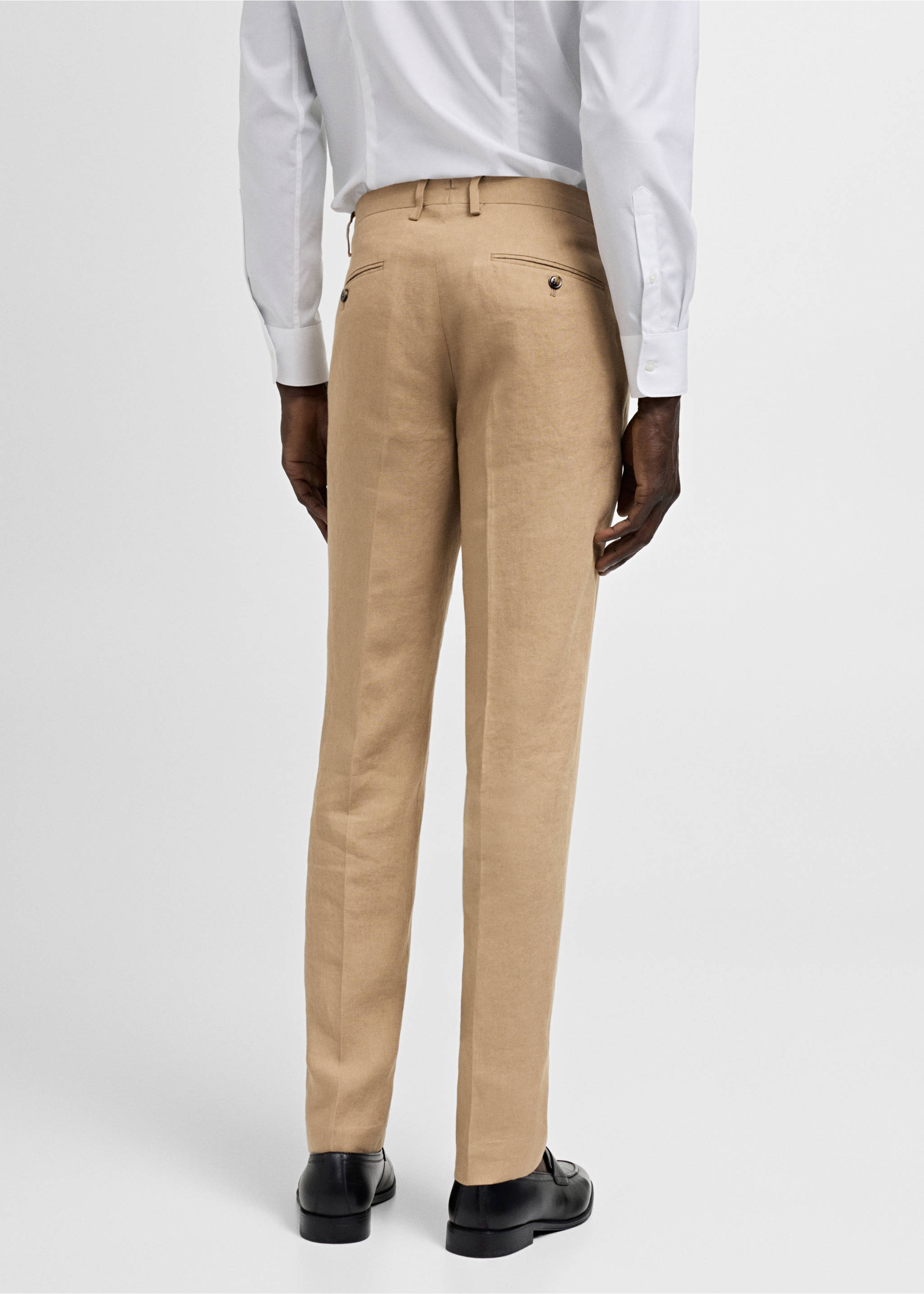 100% linen slim-fit suit pants - Reverse of the article, Medium Brown. Ref: 77000591-00.
