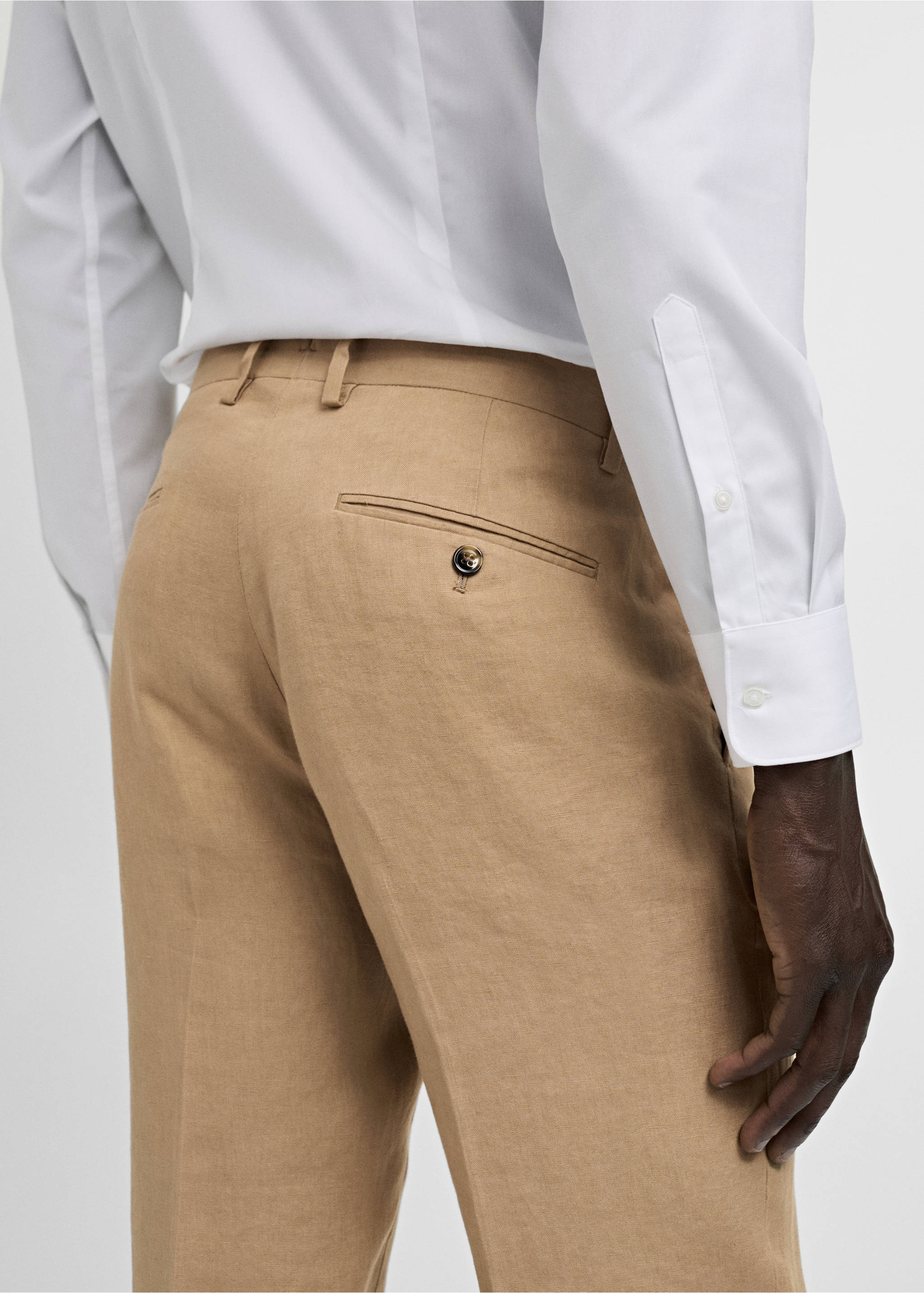 100% linen slim-fit suit pants - Details of the article 2, Medium Brown. Ref: 77000591-00.