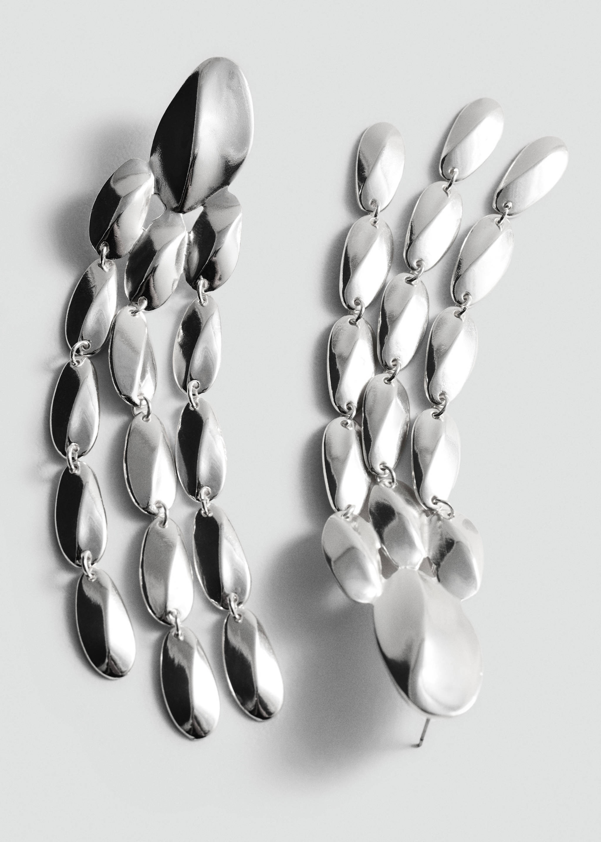 Boucles d'oreilles pendantes cascade - Plan moyen