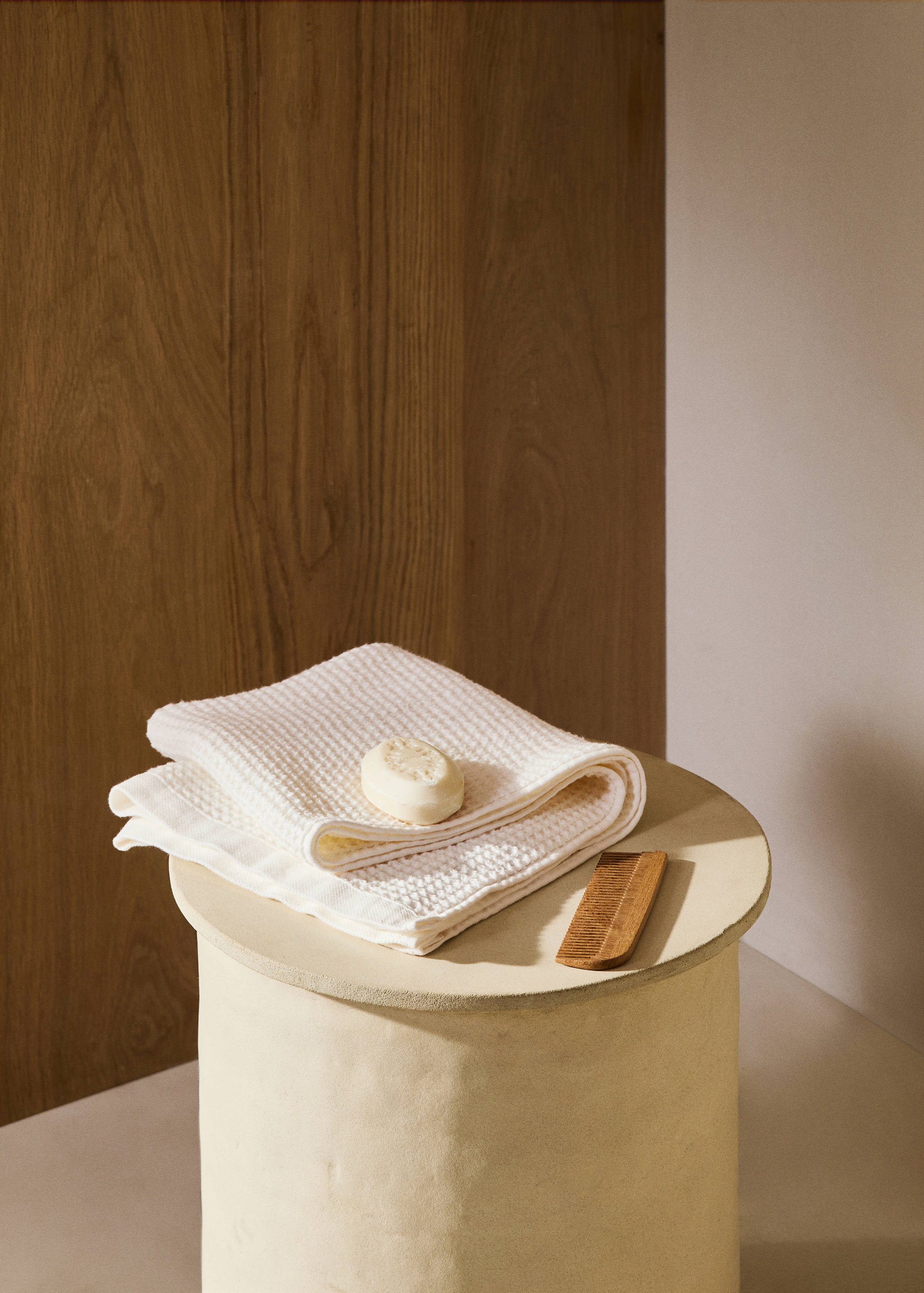 Cotton waffle washbasin towel - General plane