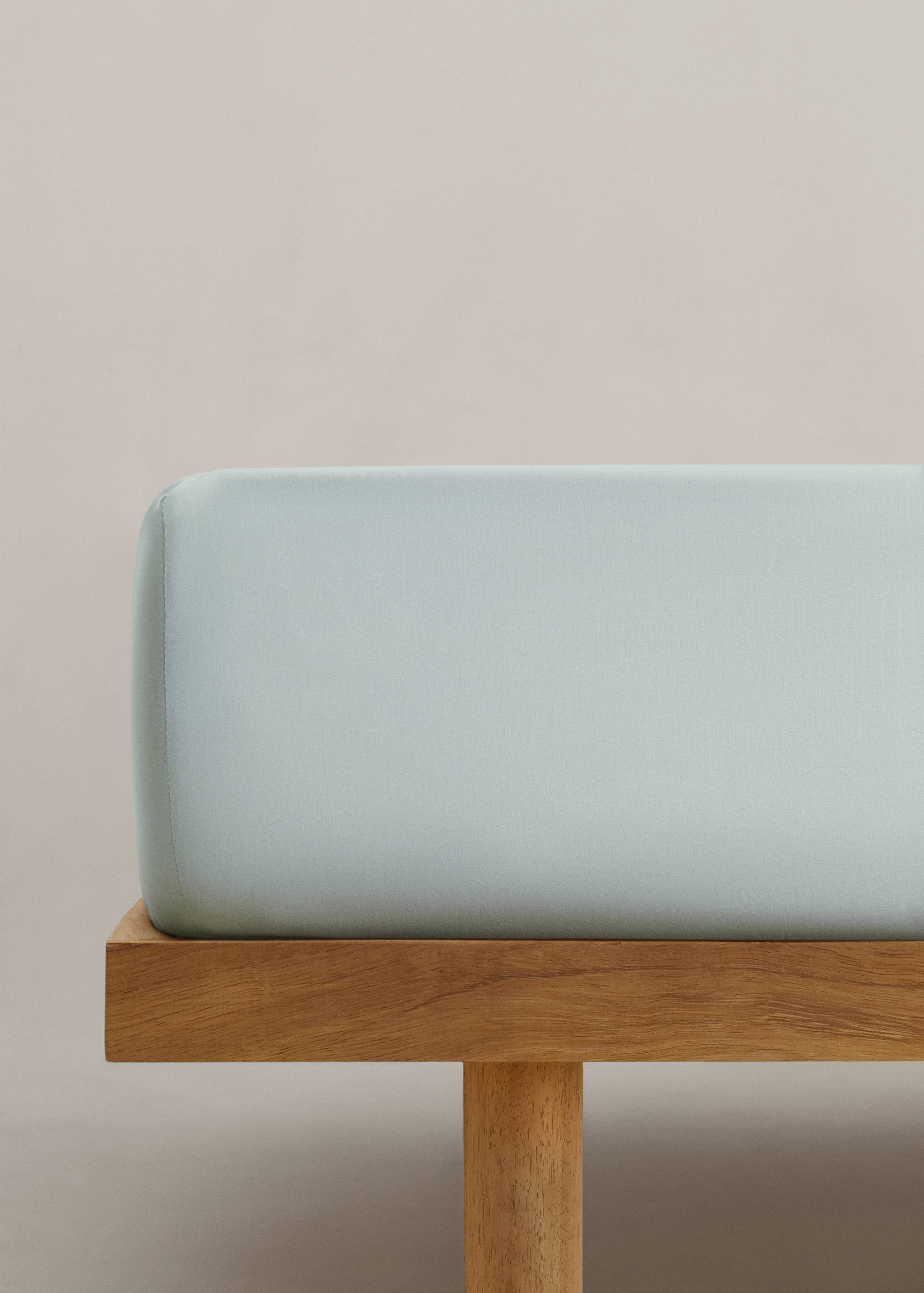 Percale cotton fitted sheet 300 threads for king bed - Article without model