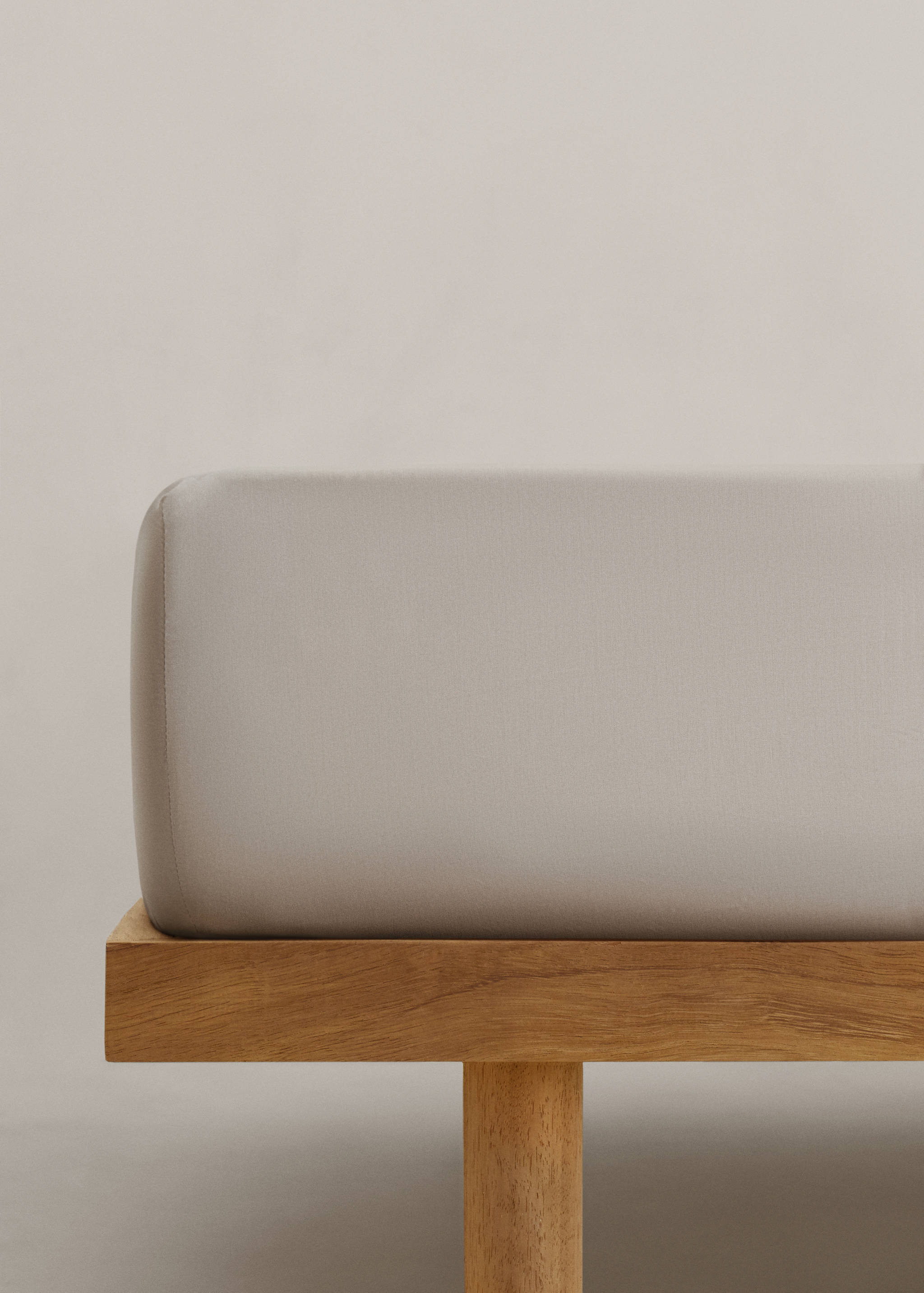 Percale cotton fitted sheet 300 threads for king bed - Article without model