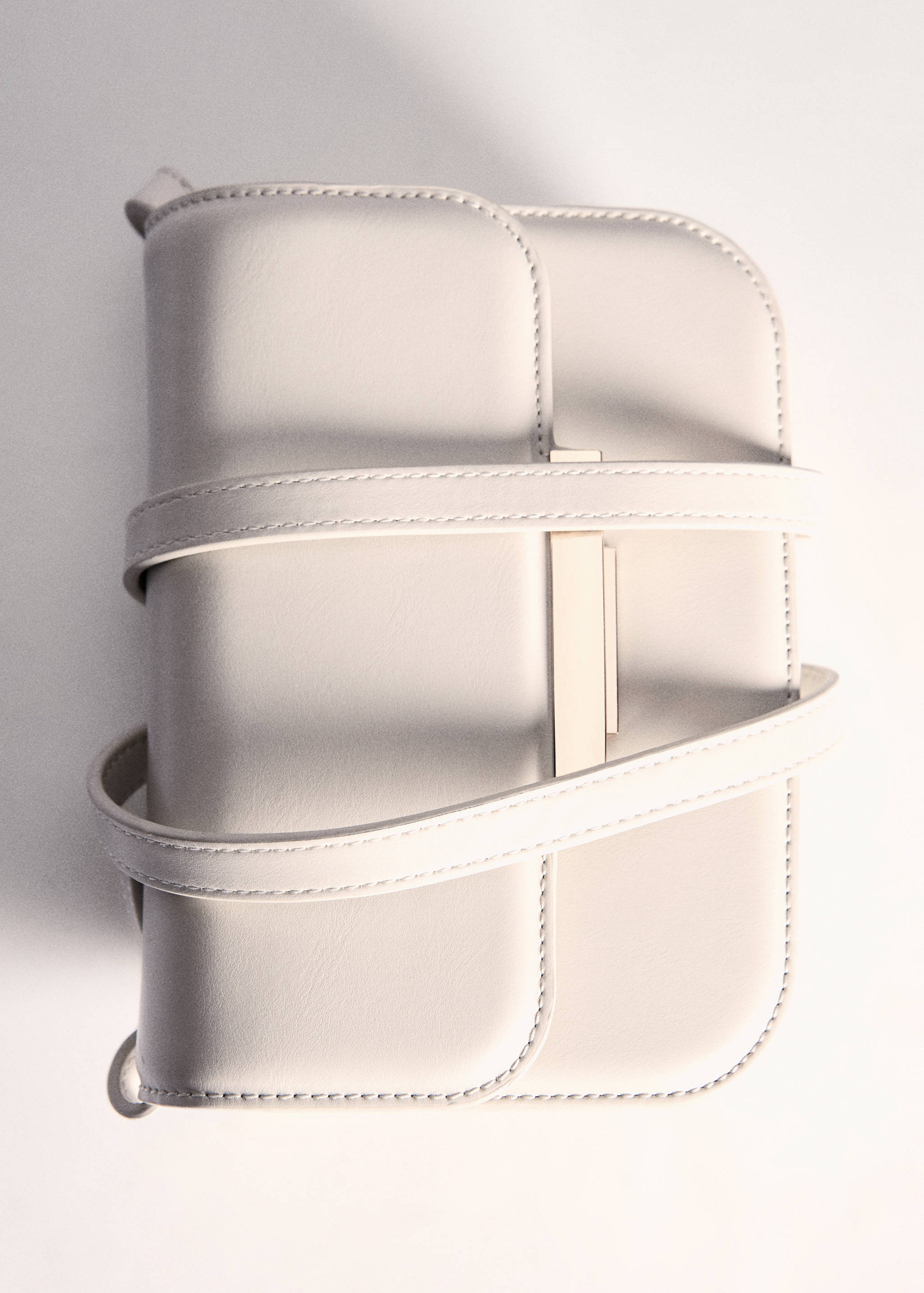 Bolso bandolera solapa - Detalle del artículo 5