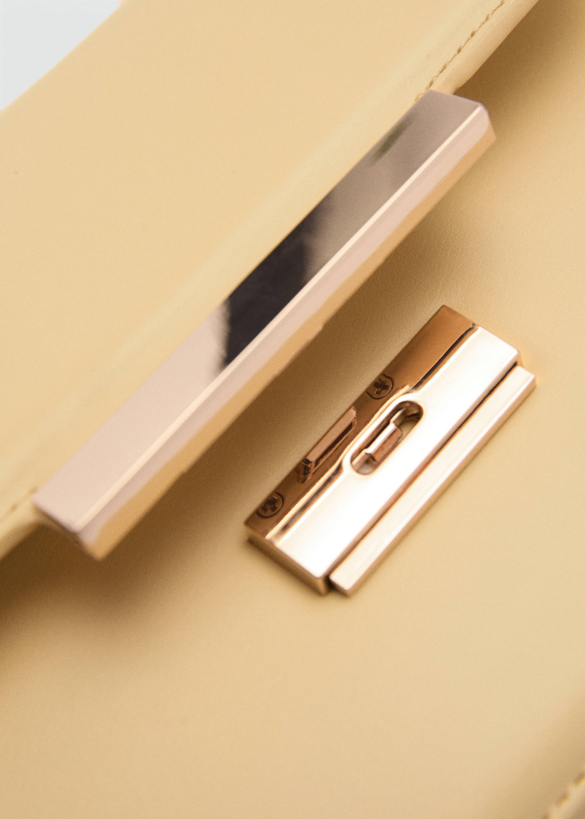 Bolso bandolera solapa - Detalle del artículo 2