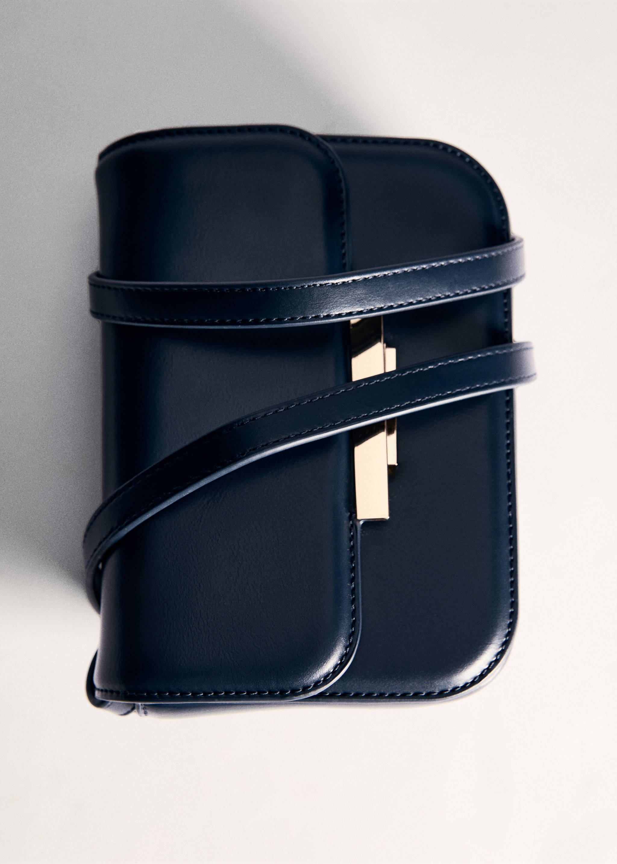 Bolso bandolera solapa - Detalle del artículo 5