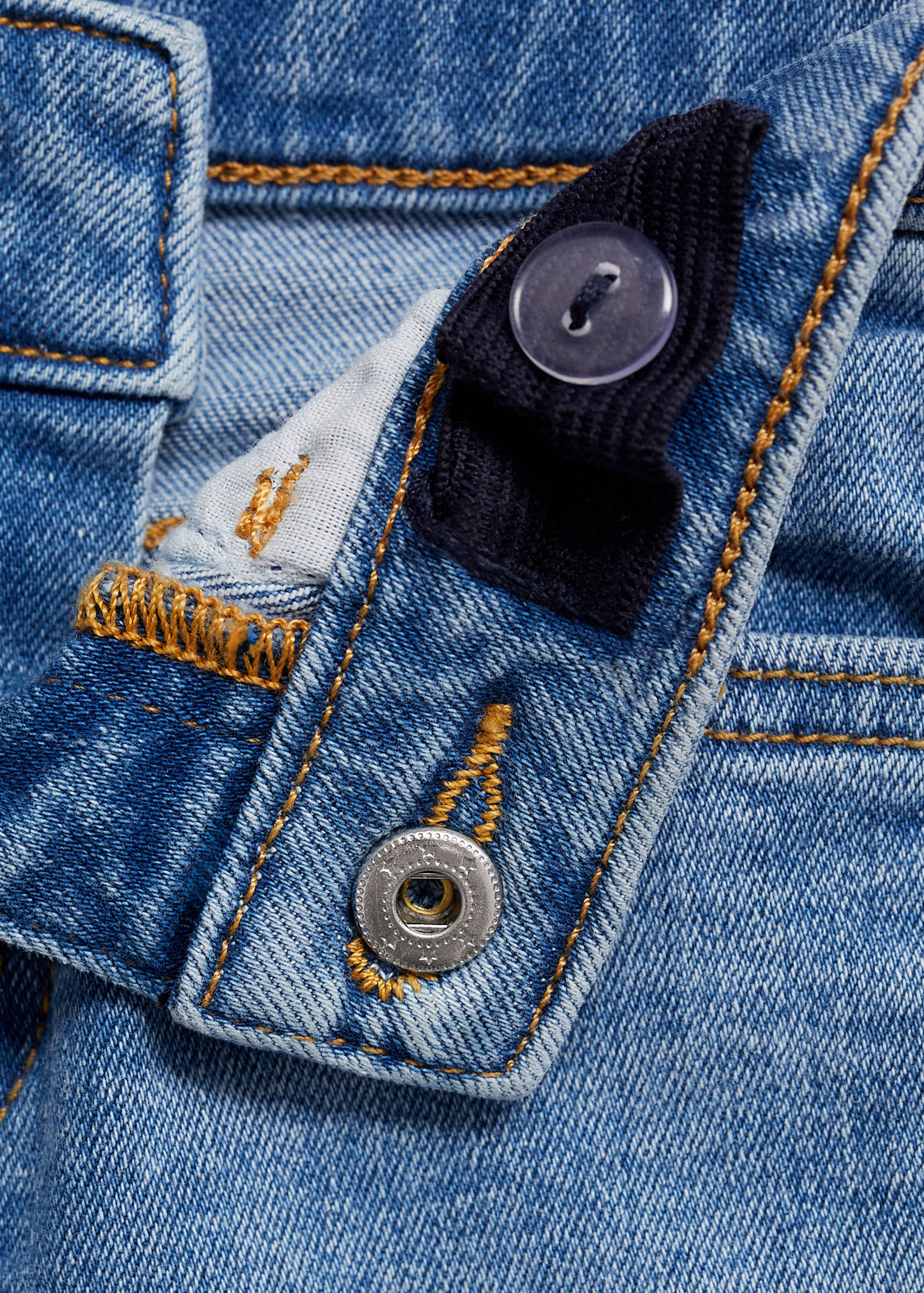 Flared finished jeans - Details of the article 9