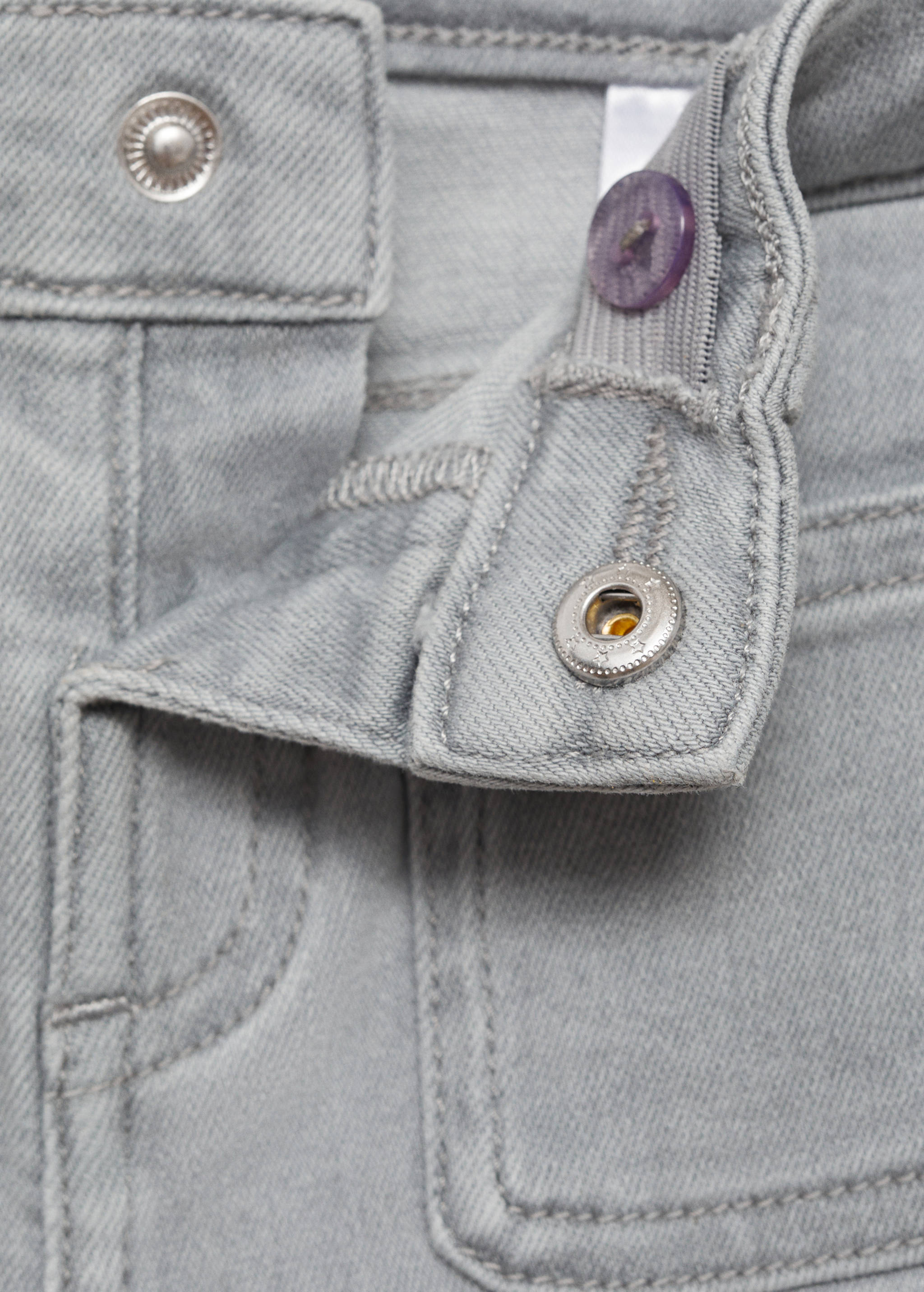 Flared finished jeans - Details of the article 8