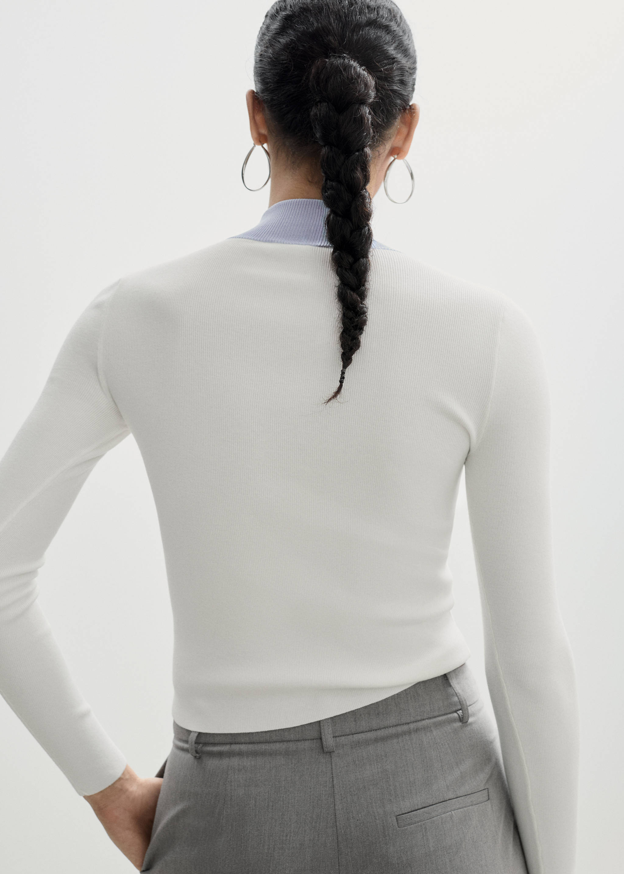 Zip neck jumper - Reverse of the article