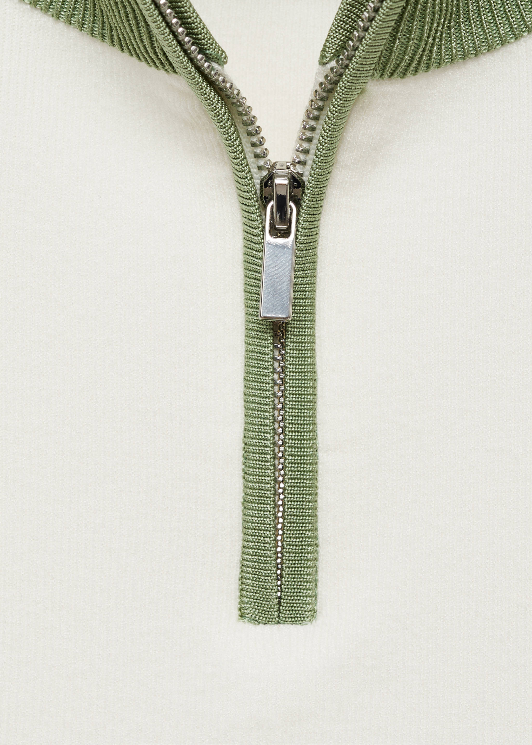 Zip neck jumper - Details of the article 8
