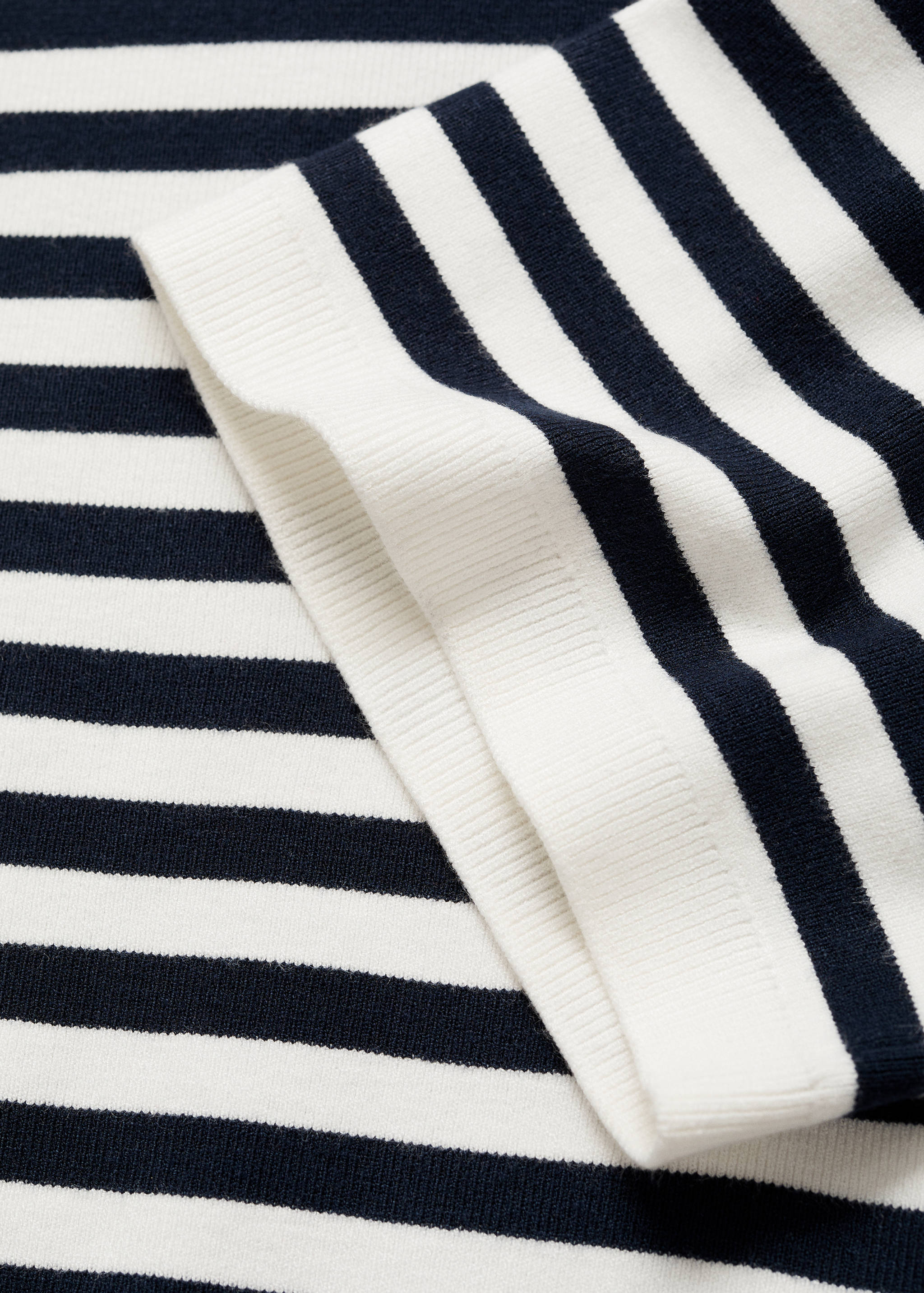Striped crop T-shirt - Details of the article 0