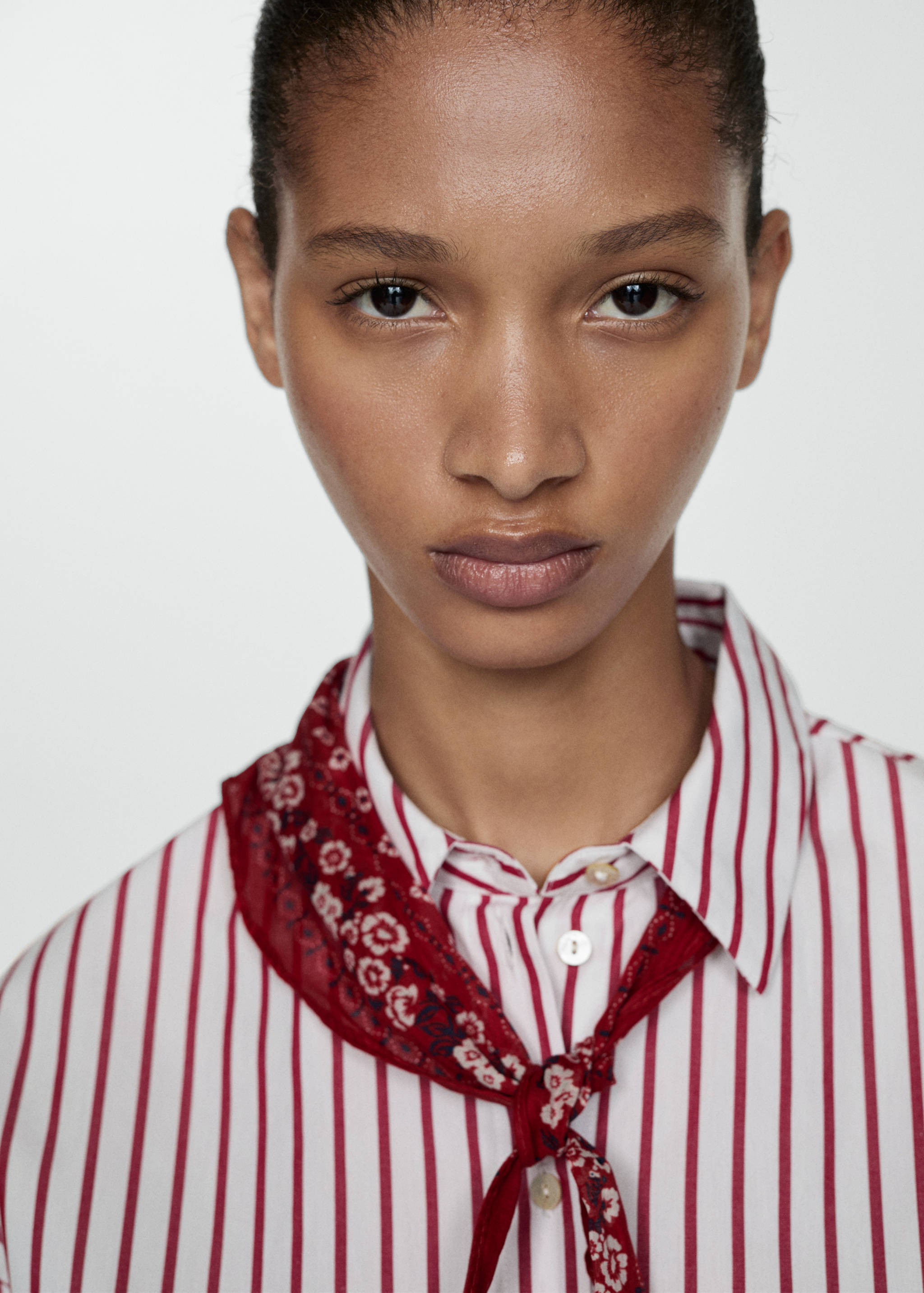 Striped cropped shirt - Details of the article 1