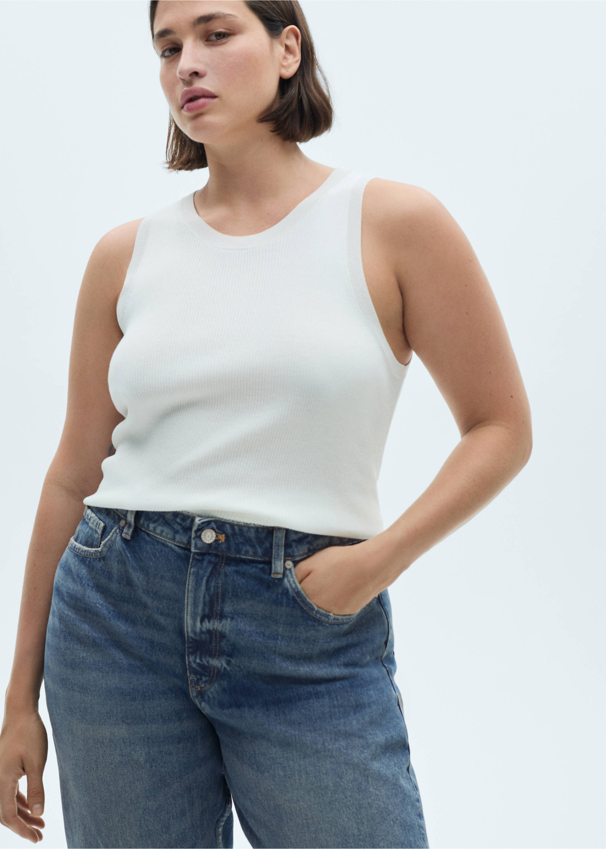 Blanca straight-fit cropped jeans - Details of the article 5, Dark Blue. Ref: 77004034-00.