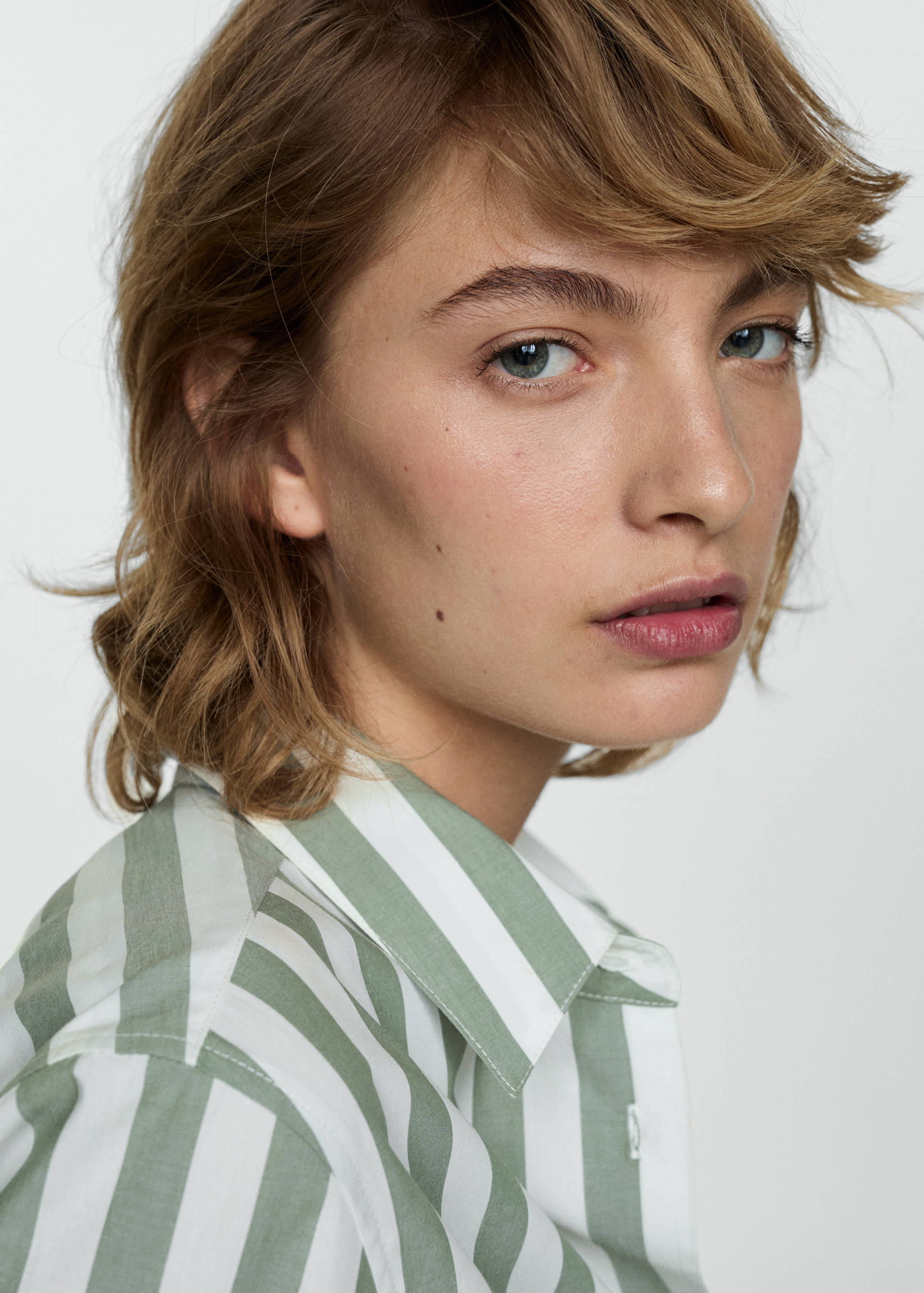 Striped cotton shirt - Details of the article 1