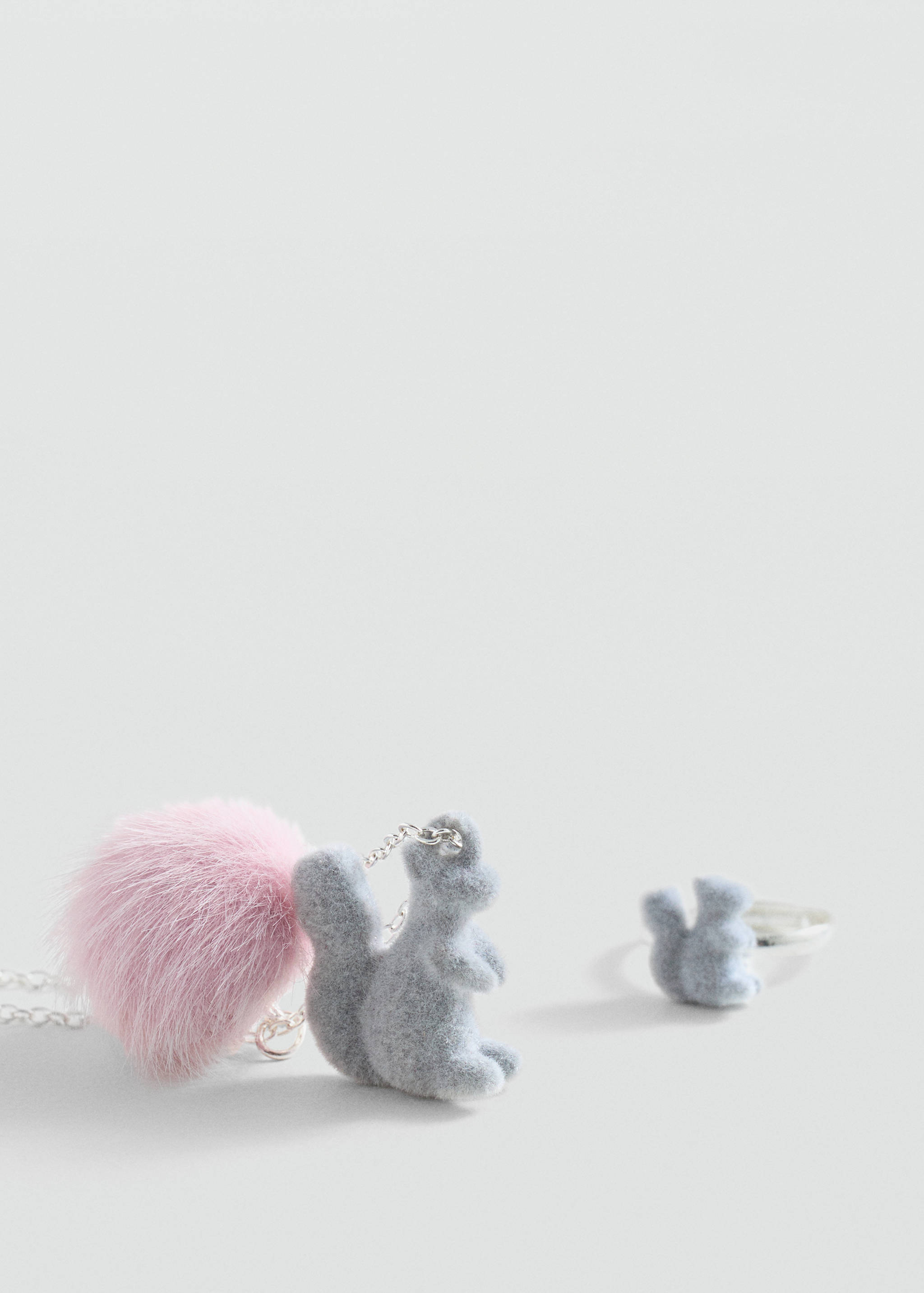 Set necklace and ring - Details of the article 1