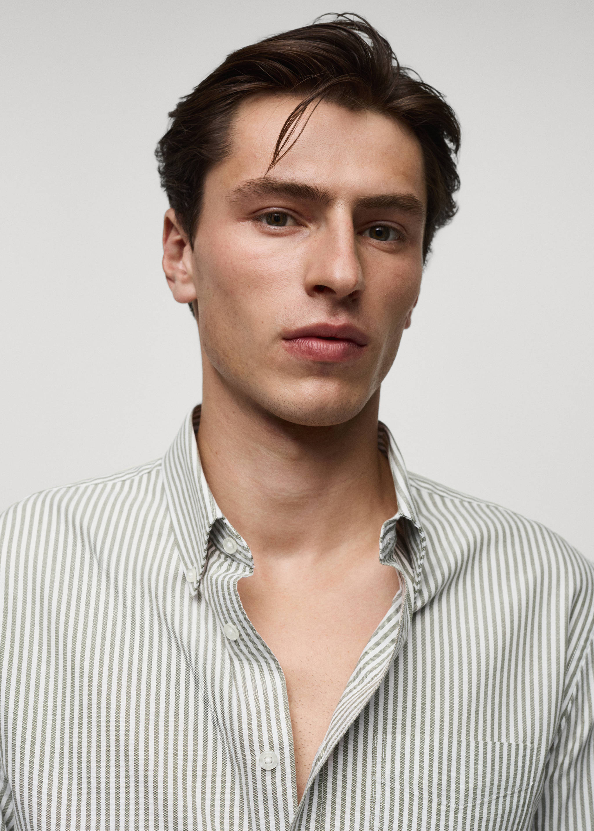 100% cotton kodak striped shirt - Details of the article 1