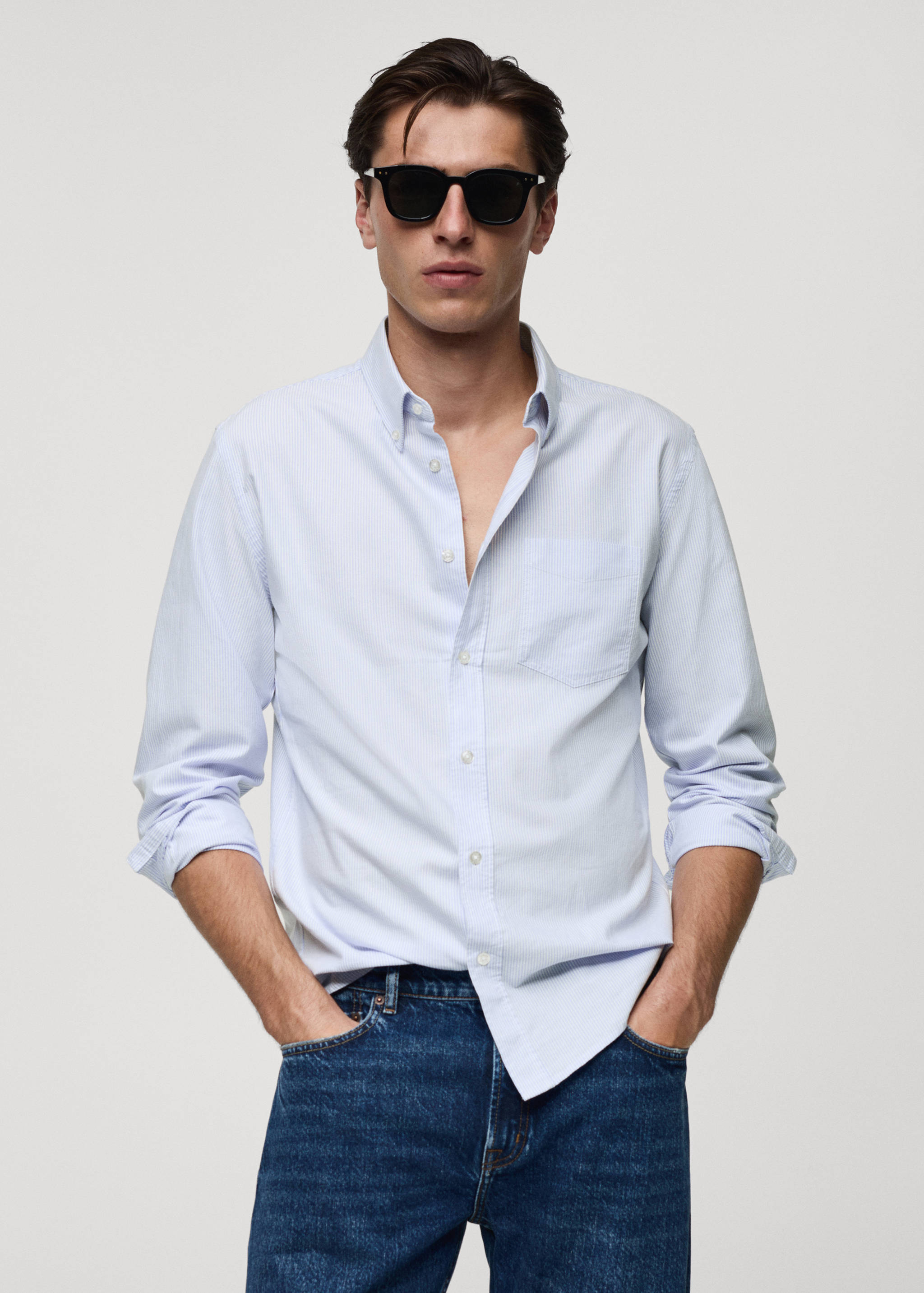 100% cotton kodak striped shirt - Medium plane