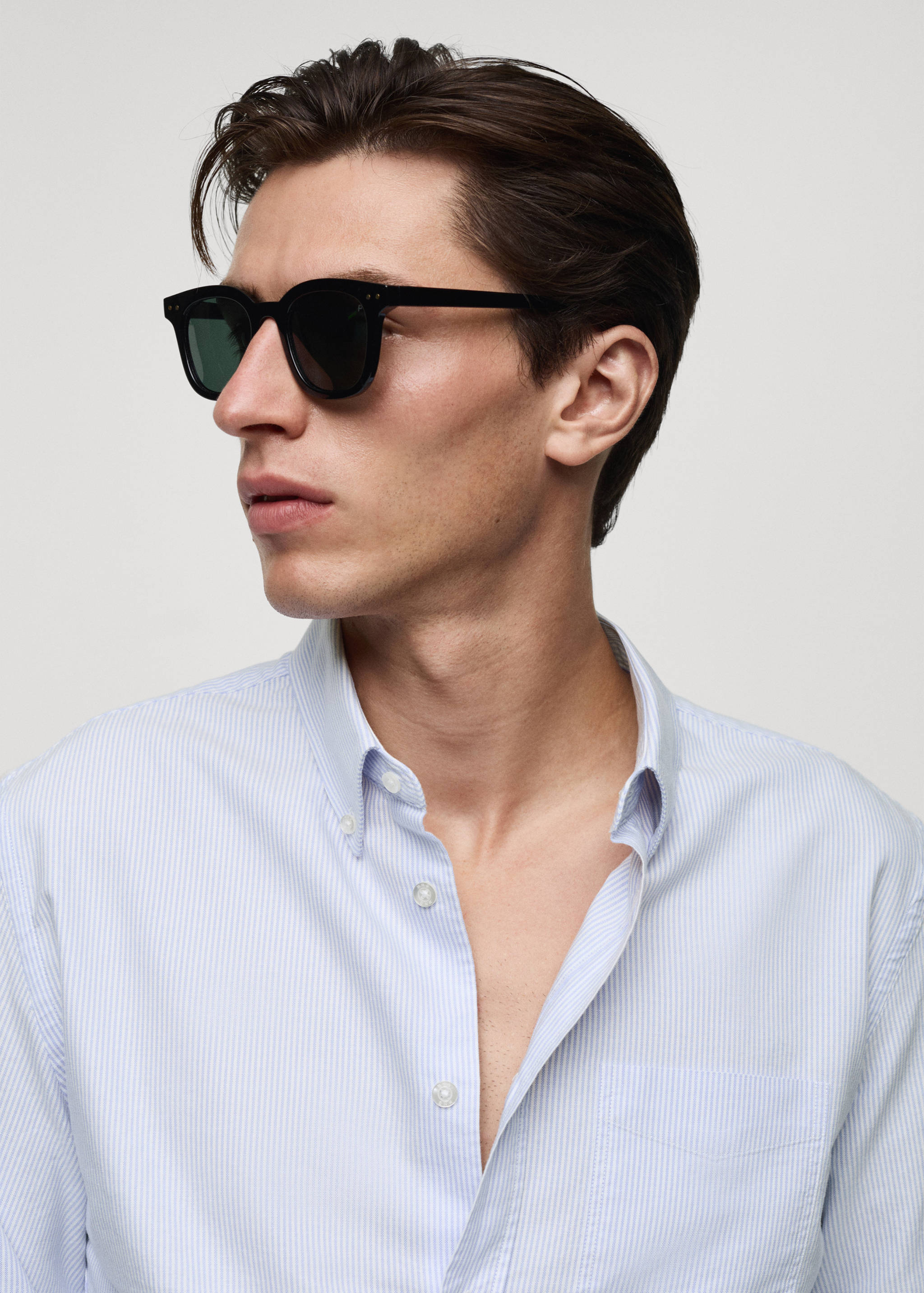 100% cotton kodak striped shirt - Details of the article 1