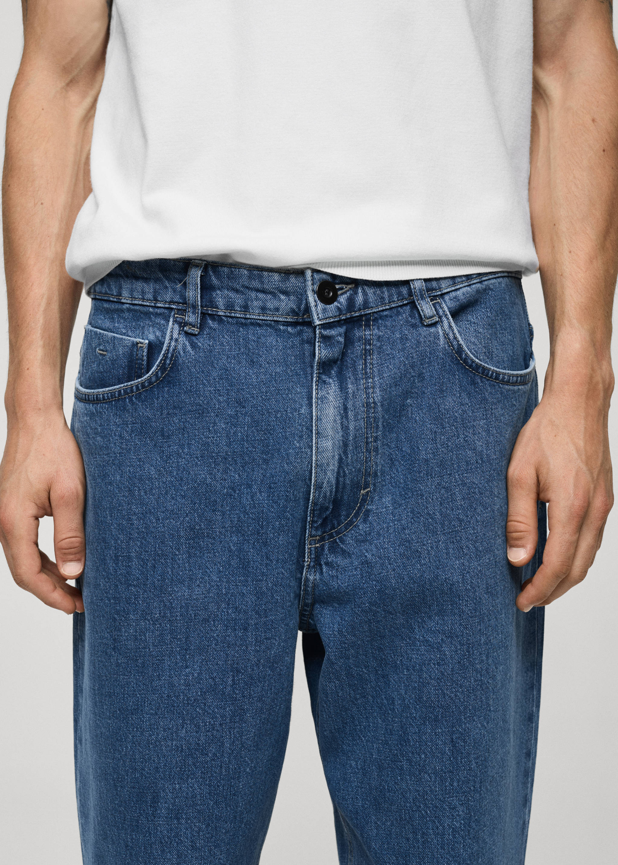 Relaxed-fit cropped jeans - Details of the article 1