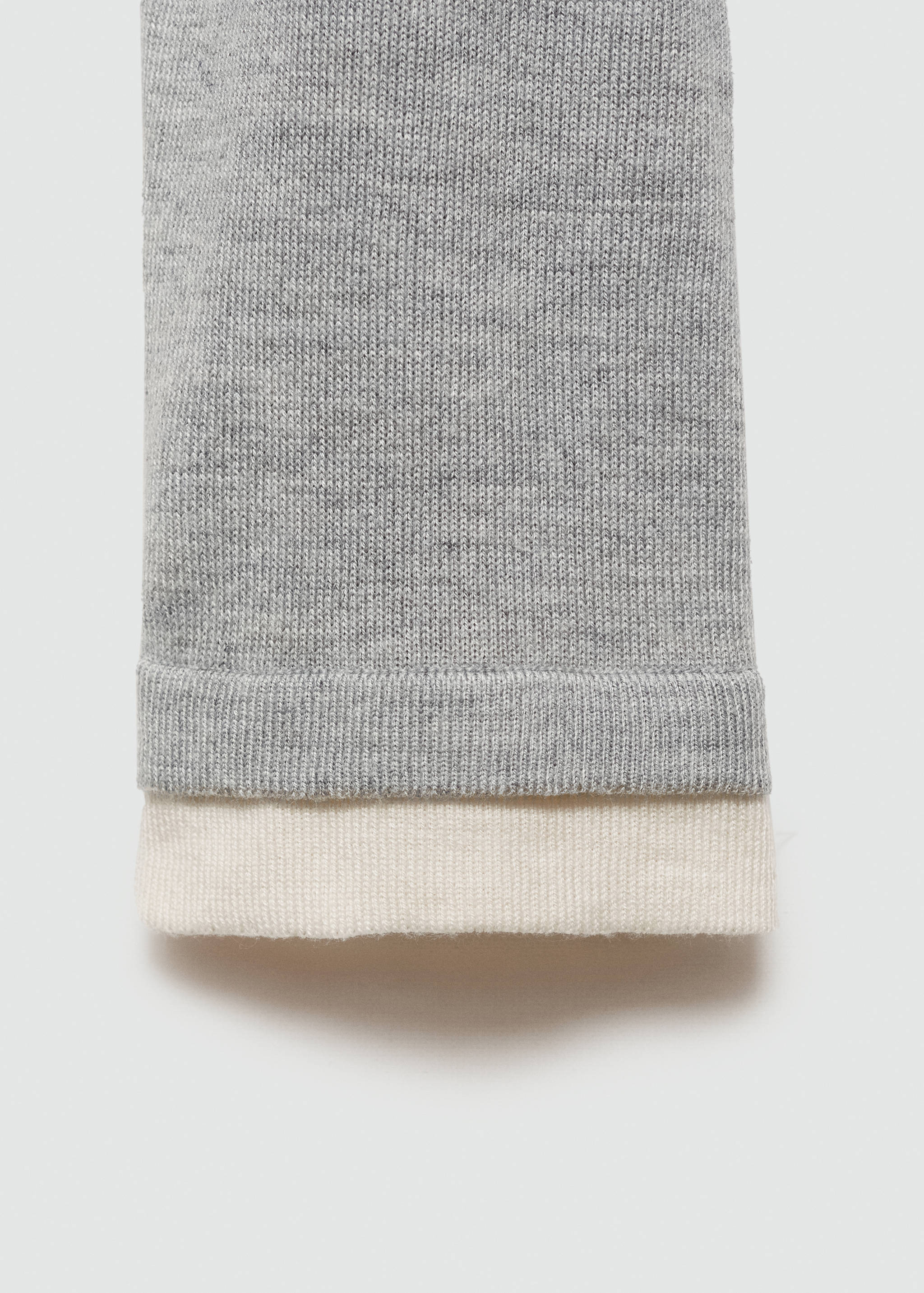 Fine-knit sweater with contrasting trims - Details of the article 0