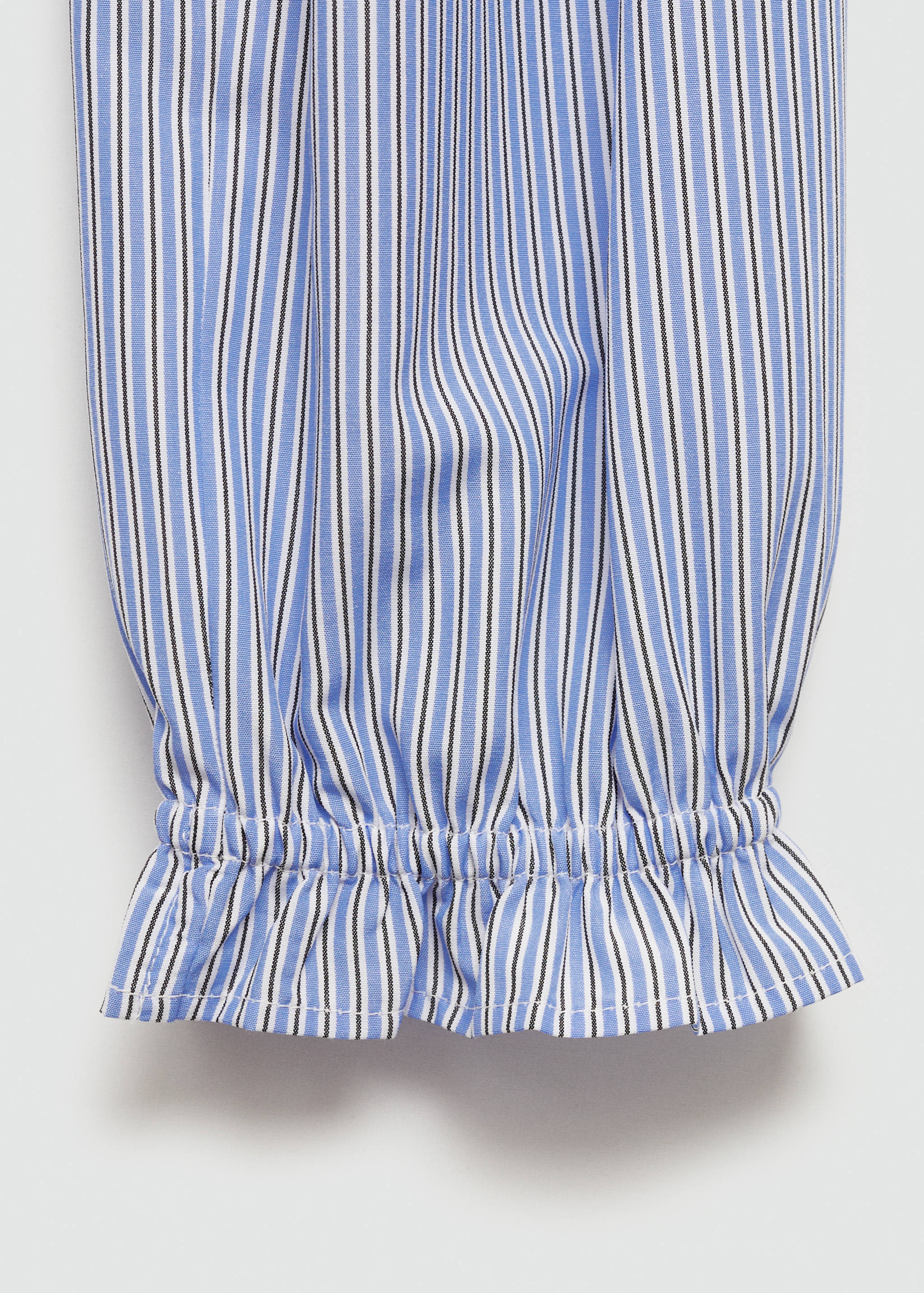 Блузка с открытыми плечами - Деталь изделия 0