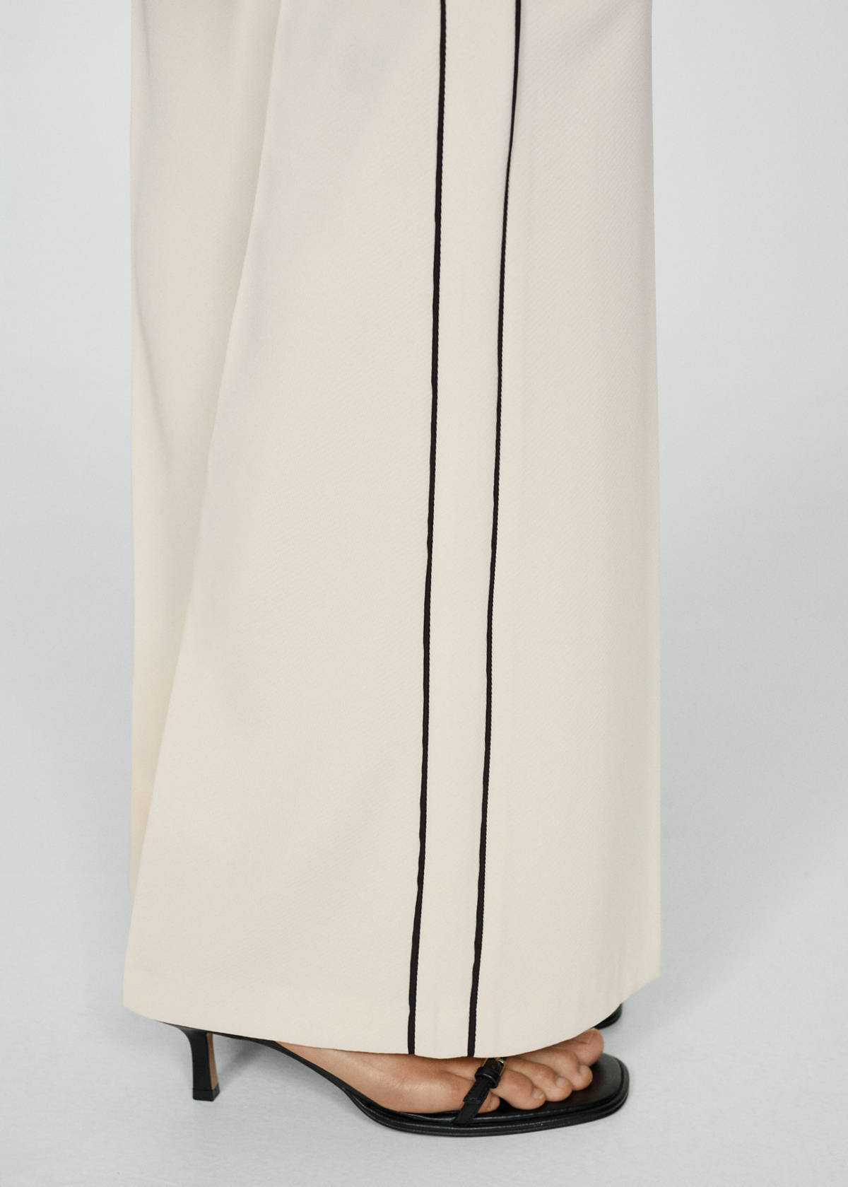 Wide leg striped trousers — Ecru