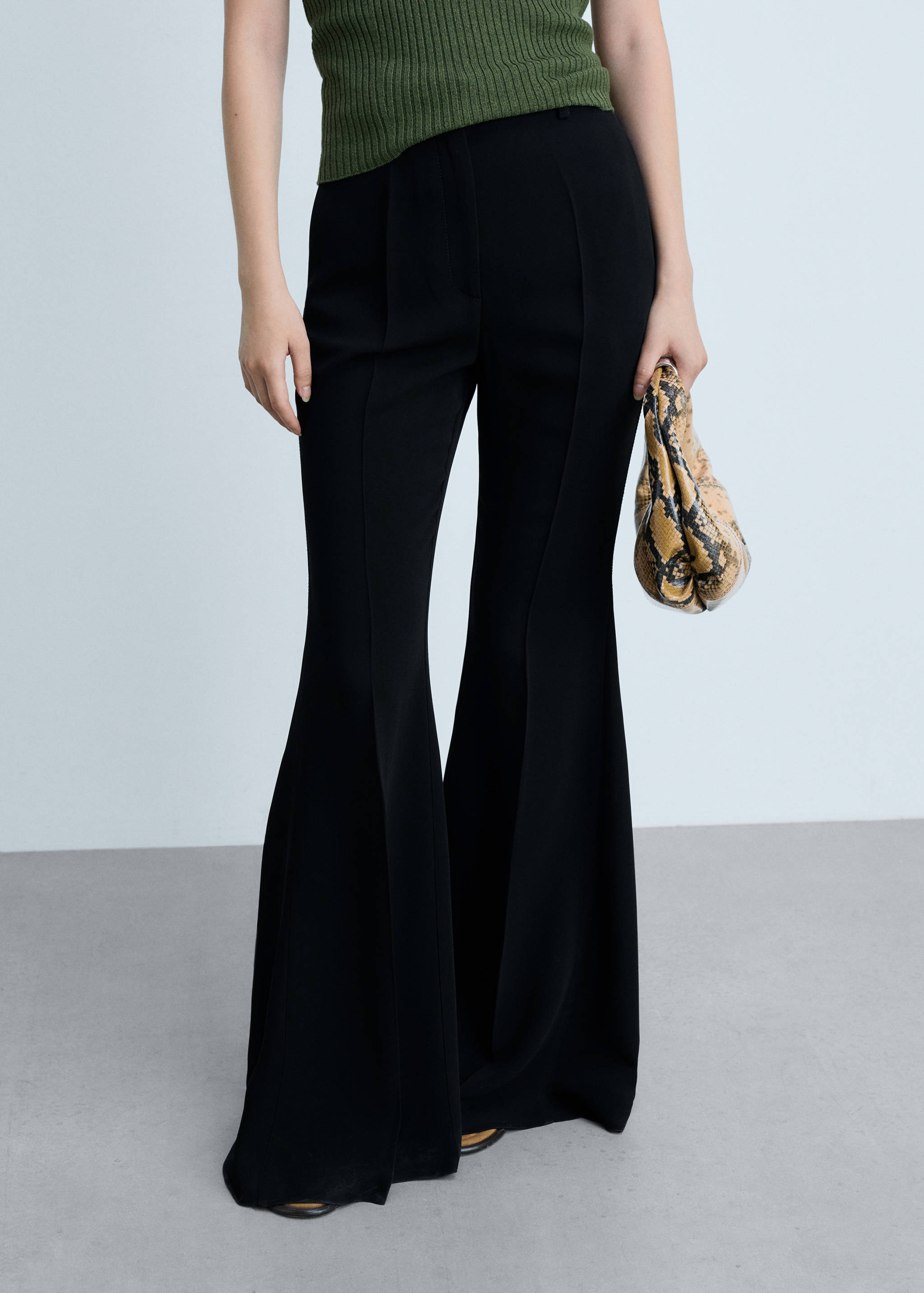 Maxi-flared trousers - Medium plane