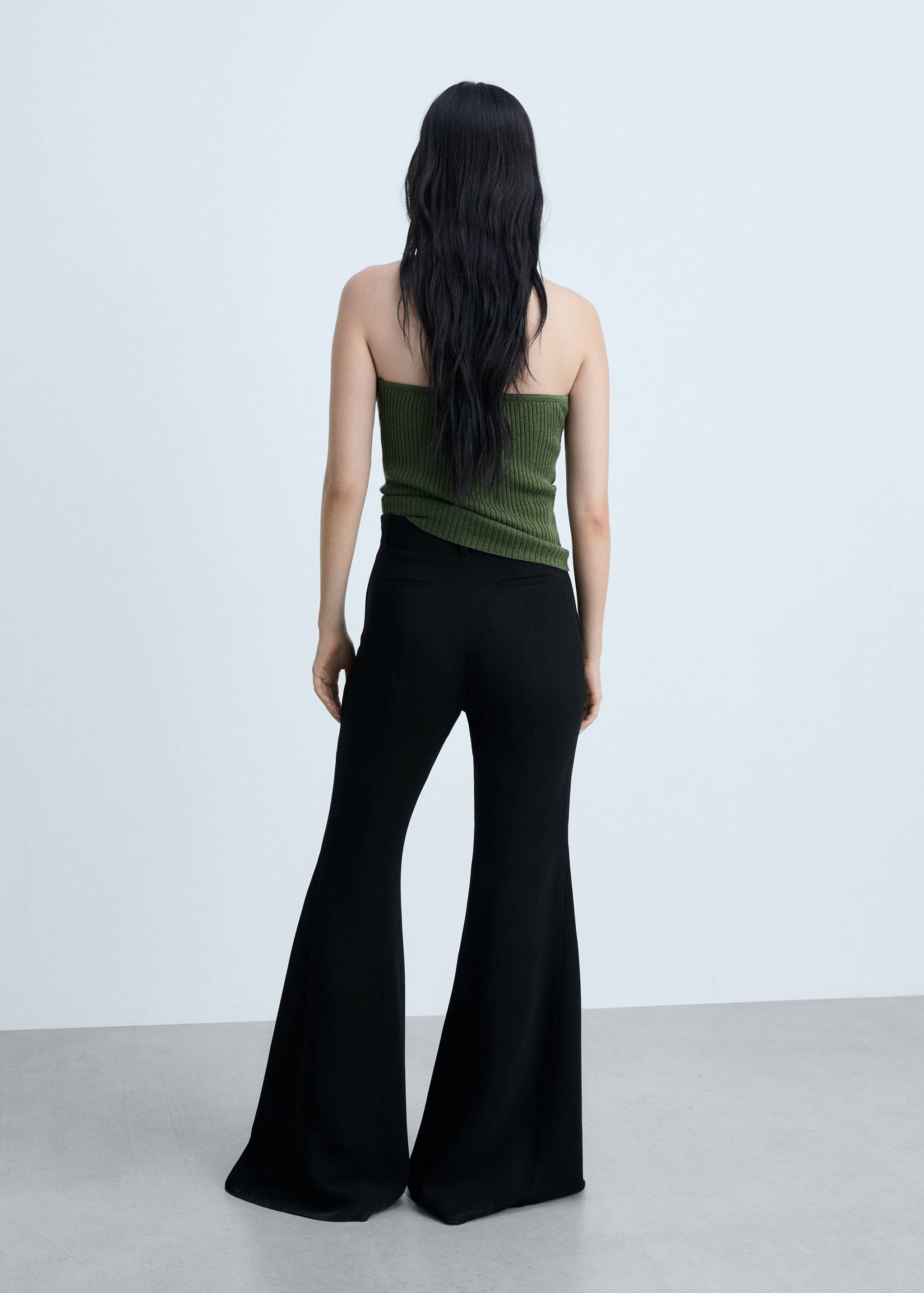 Maxi-flared trousers - Reverse of the article