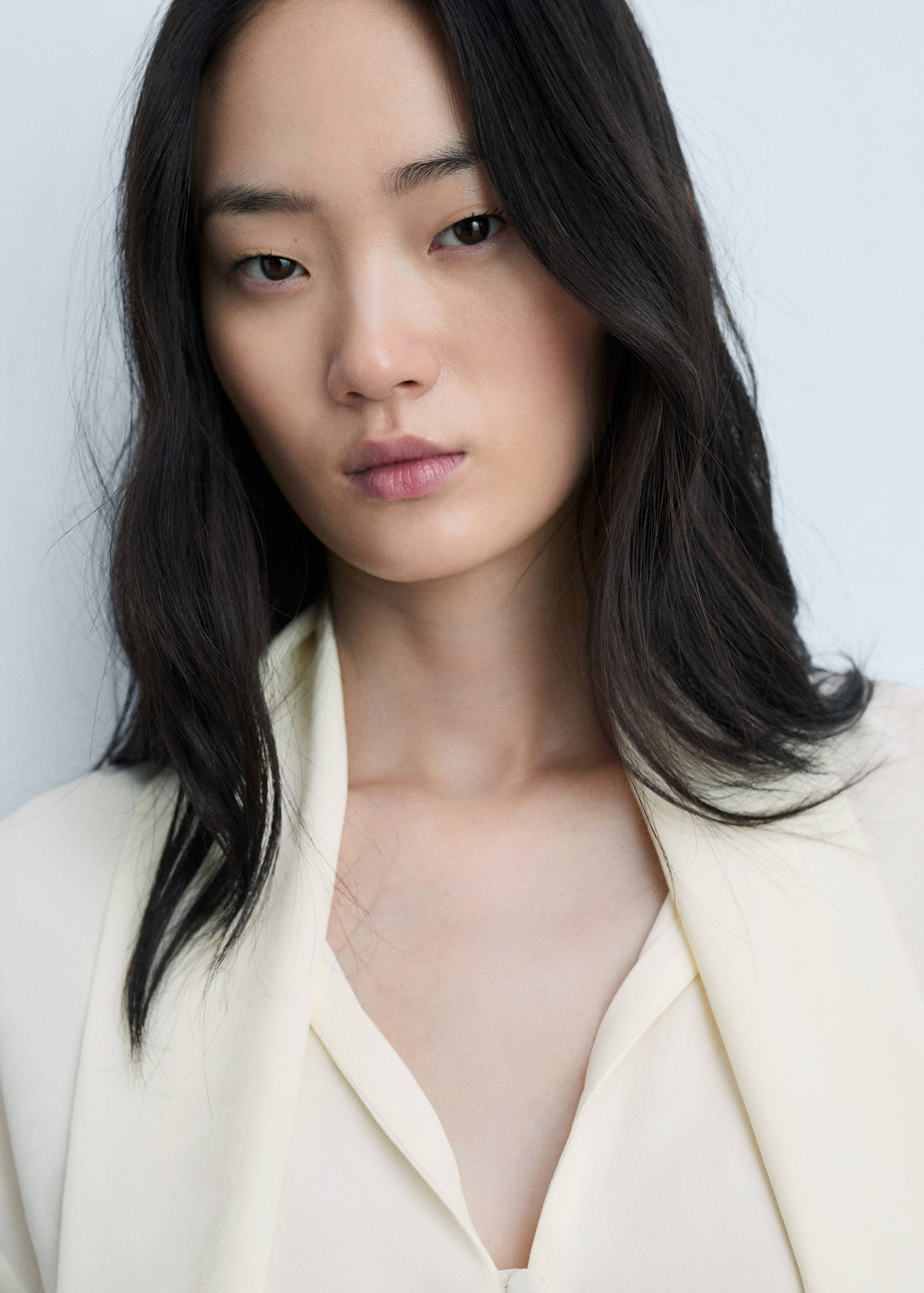 Ruffled dress with zip - Details of the article 1