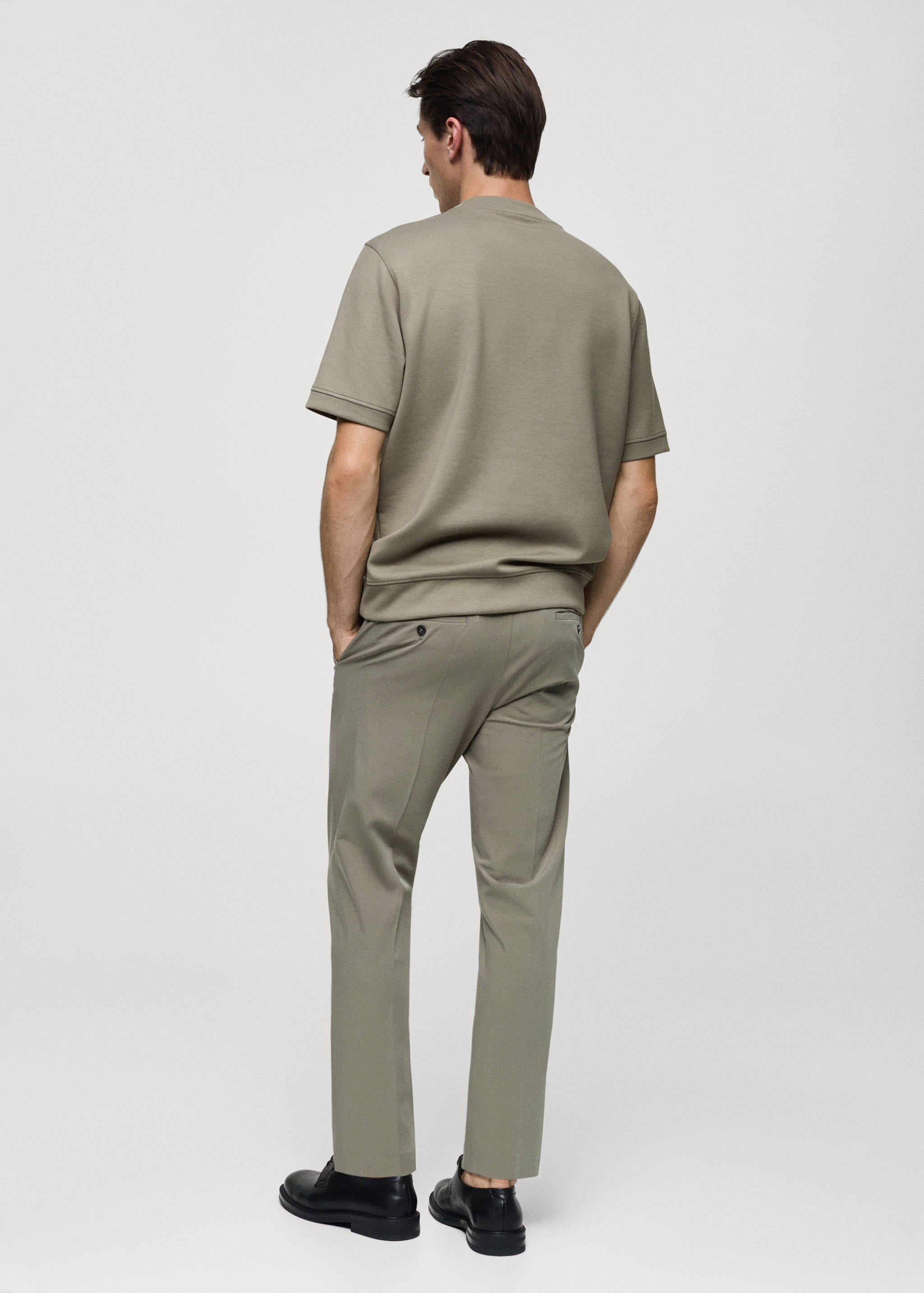 Regular-fit sweatshirt - Reverse of the article