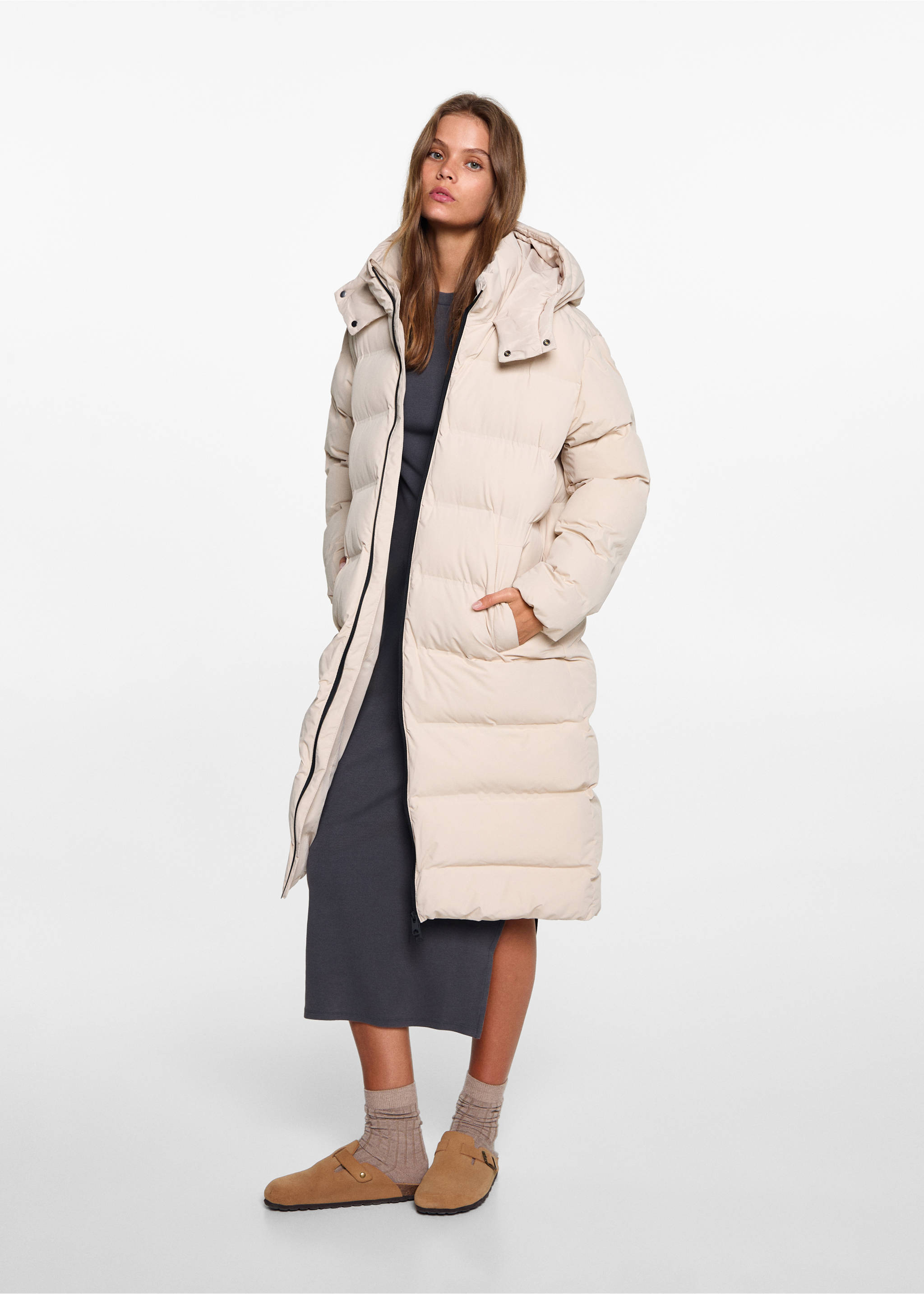 Quilted long coat - General plane, Beige. Ref: 77005633-00.