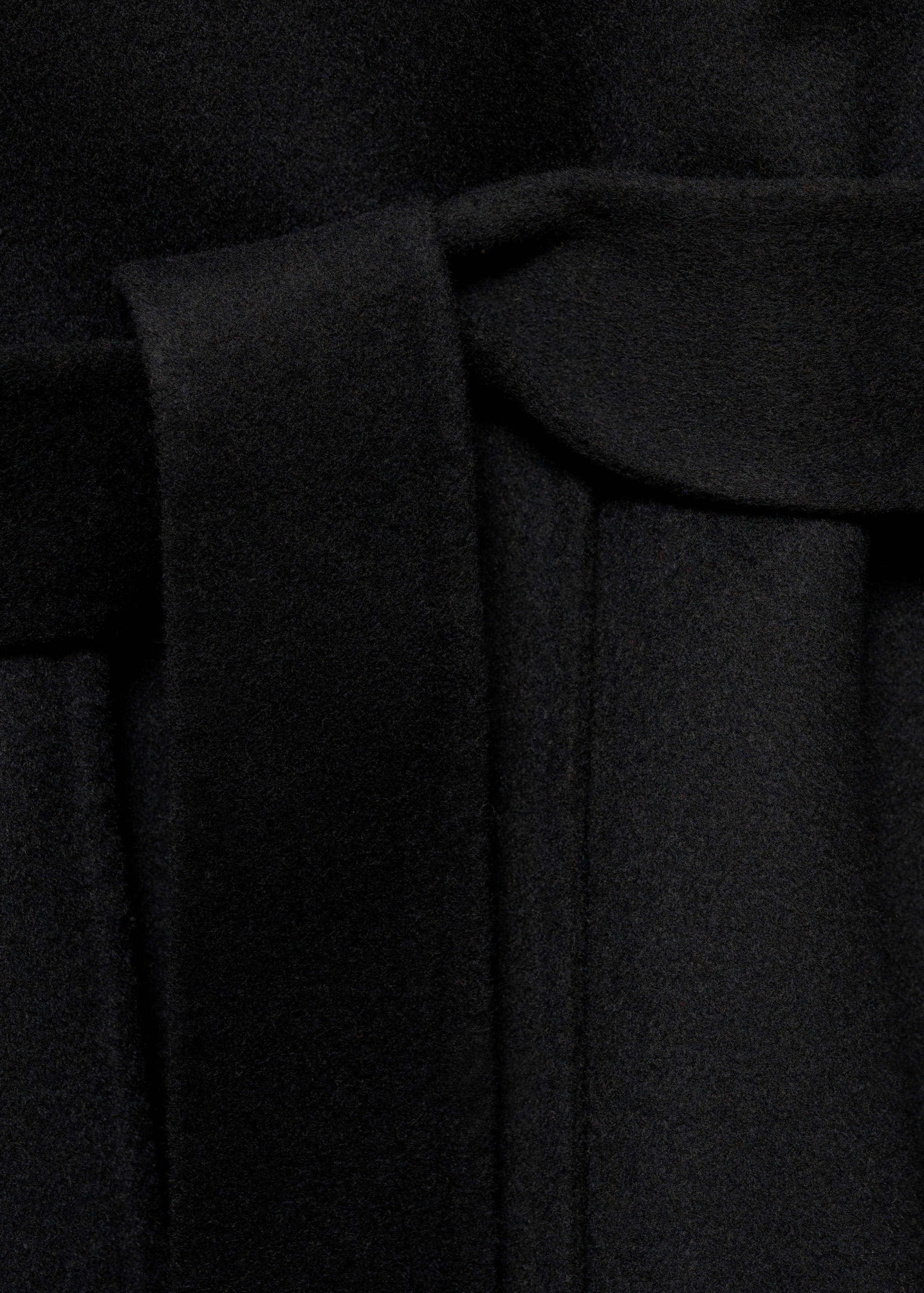Handmade wool coat with belt - Details of the article 8