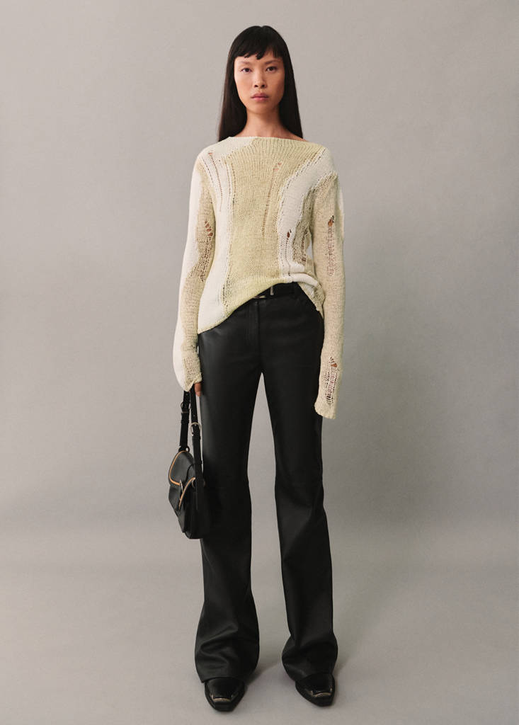 Knitted sweater — Ecru