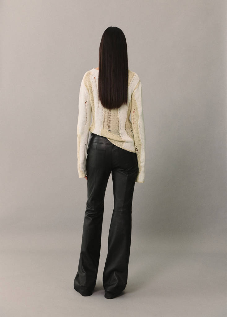 Knitted sweater — Ecru