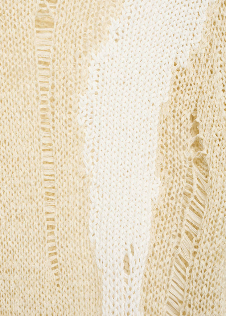 Knitted sweater — Ecru