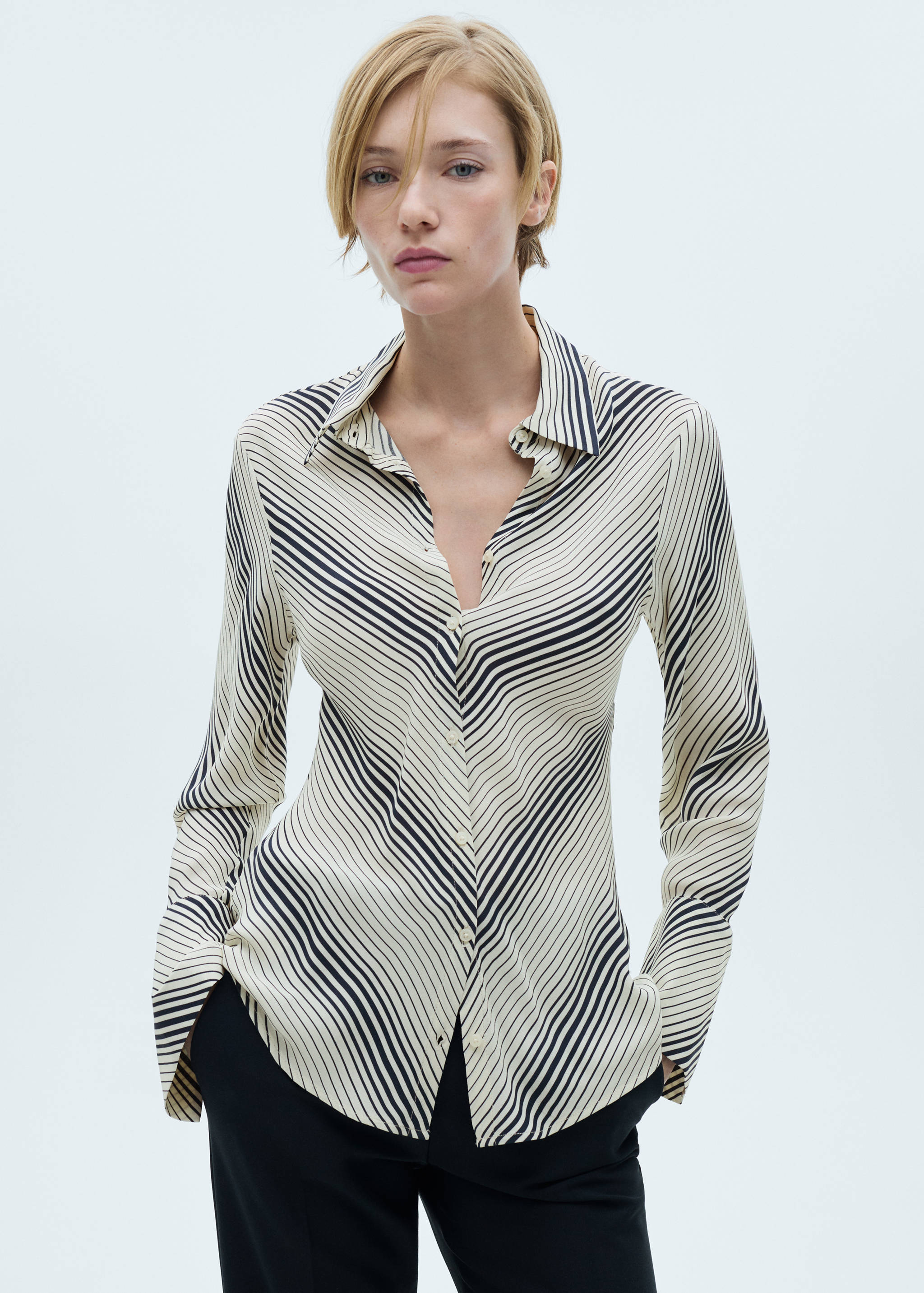 Striped shirt with flared sleeves - Medium plane
