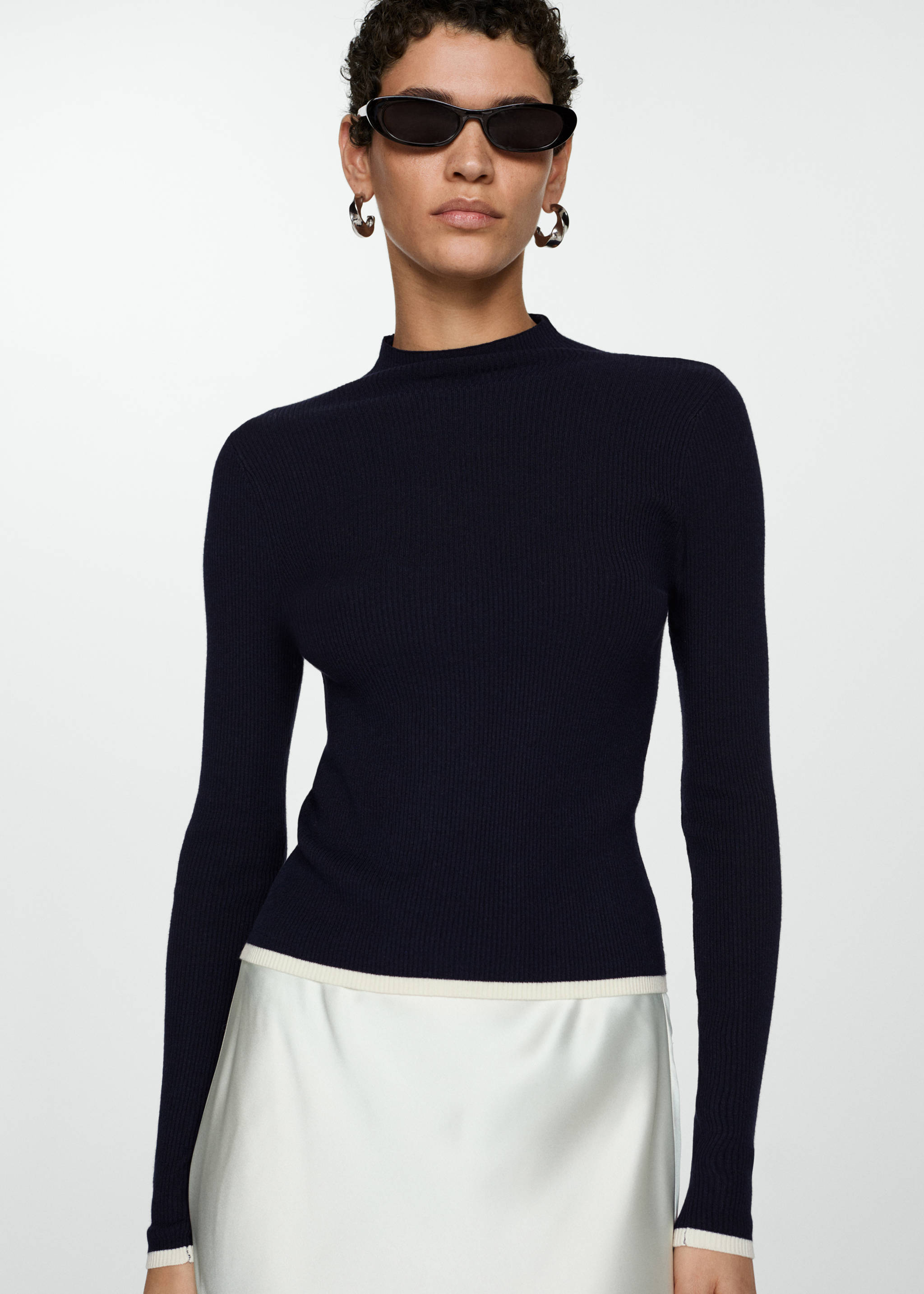 Pull-over côtelé col montant - Plan moyen