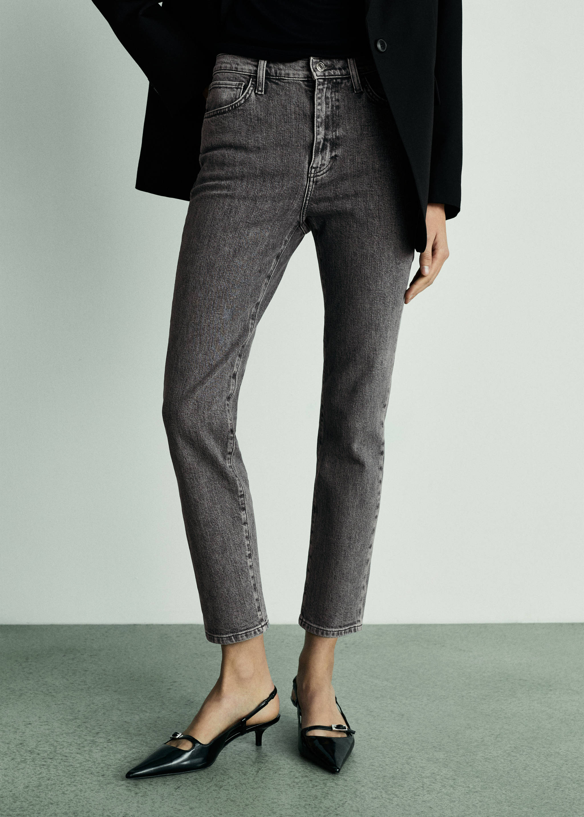 Claudia slim-fit cropped jeans - Medium plane