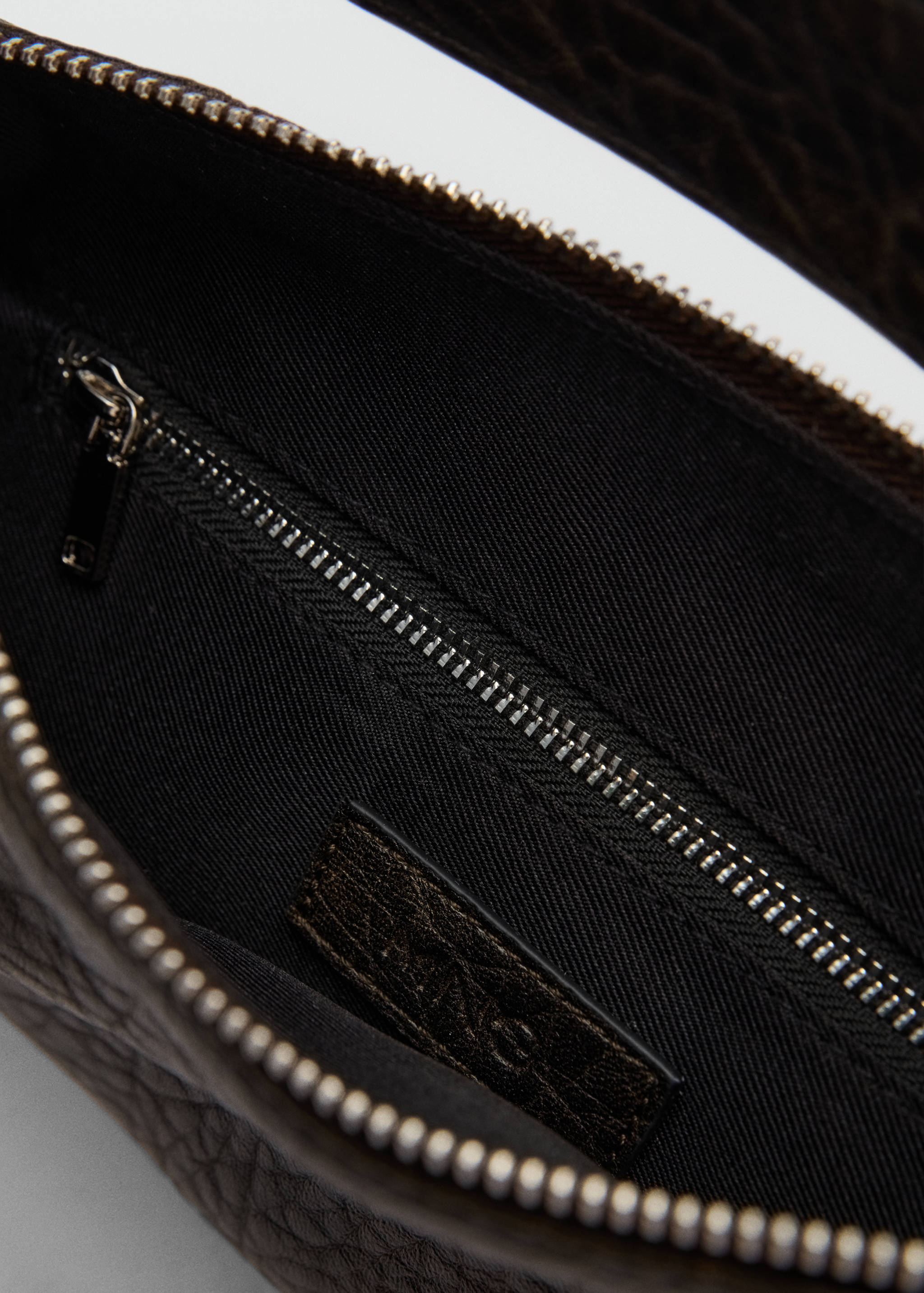 Short-handle shoulder bag - Details of the article 2