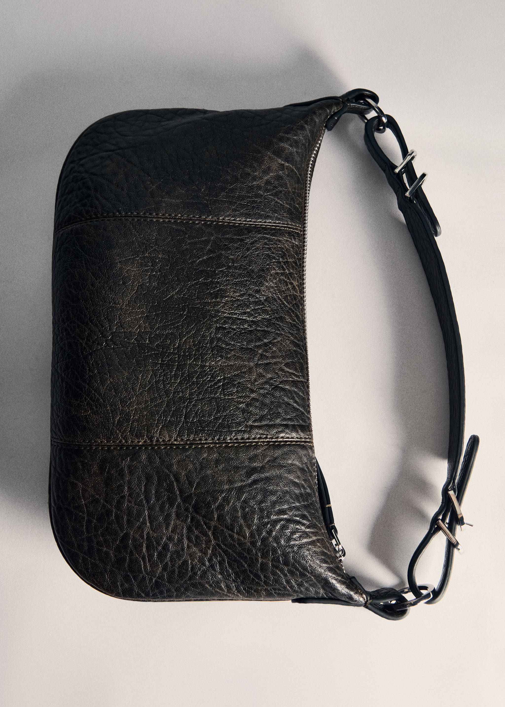 Short-handle shoulder bag - Details of the article 5