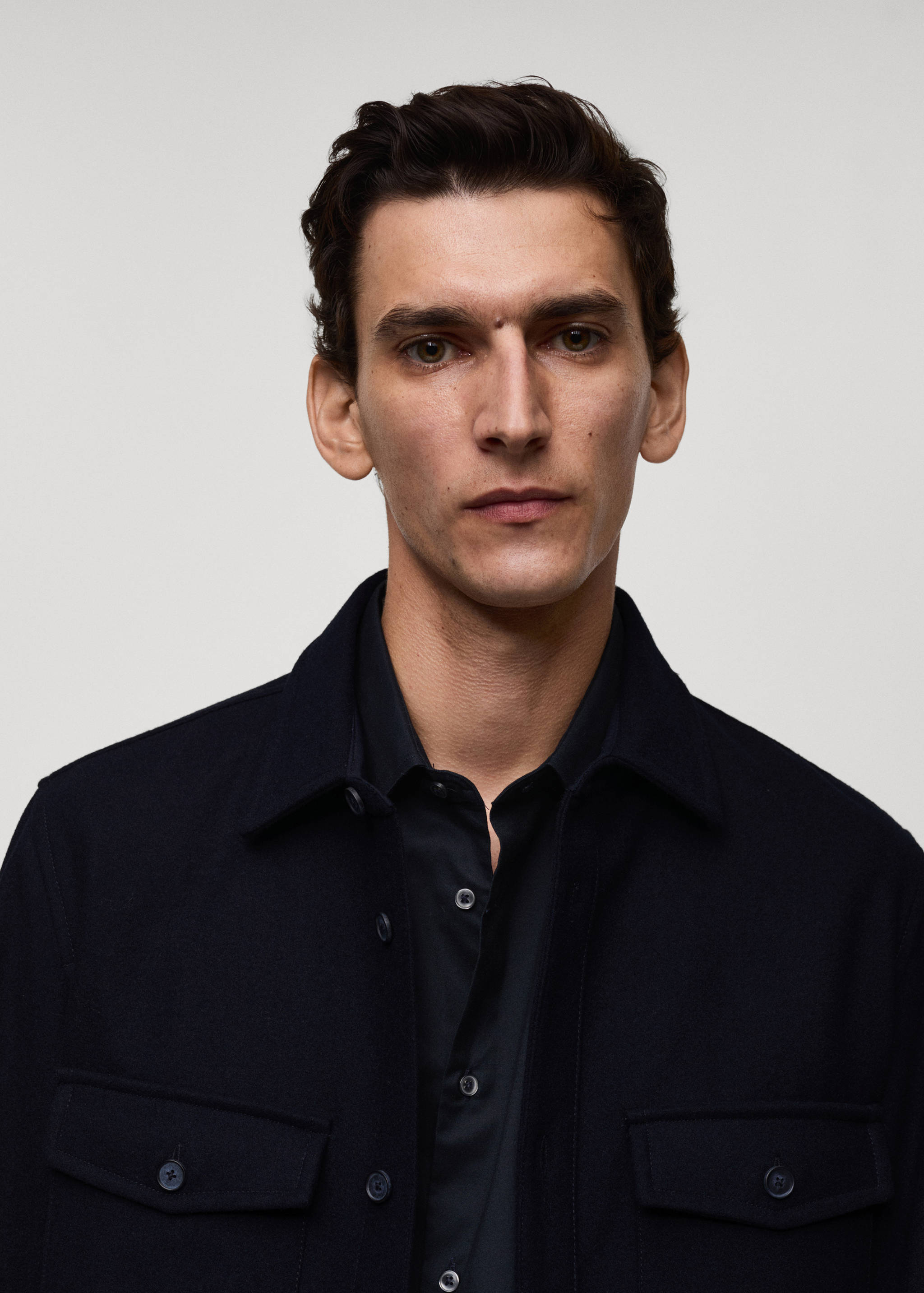 Wool overshirt with pockets - Details of the article 1